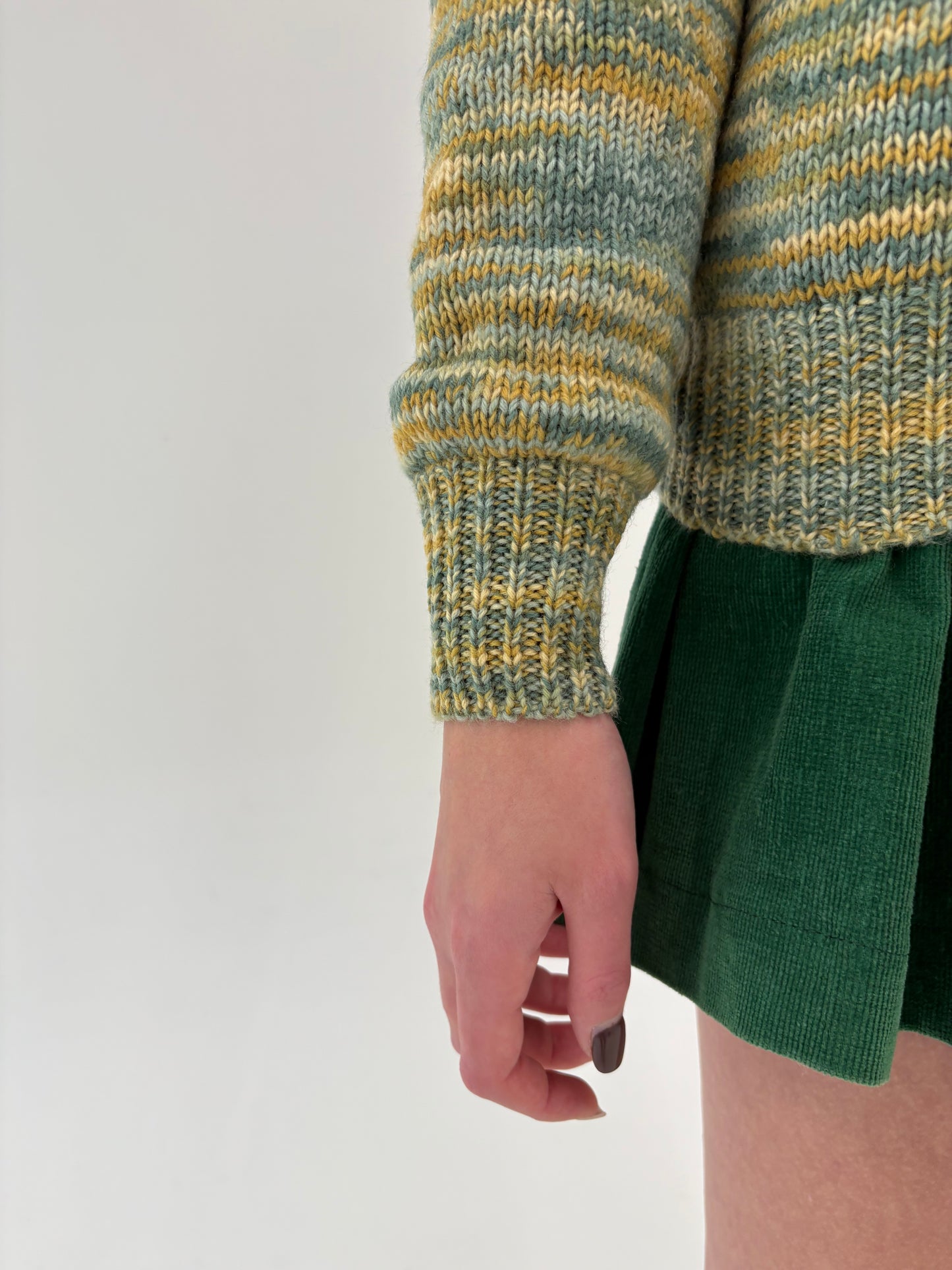 Cardigan vintage gros lucrat manual in nuanțe de verde din lana extrafina