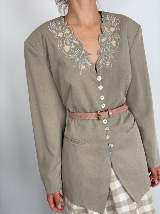 Sacou vintage Sage green de vară cu broderie și nasturi mother of pearl