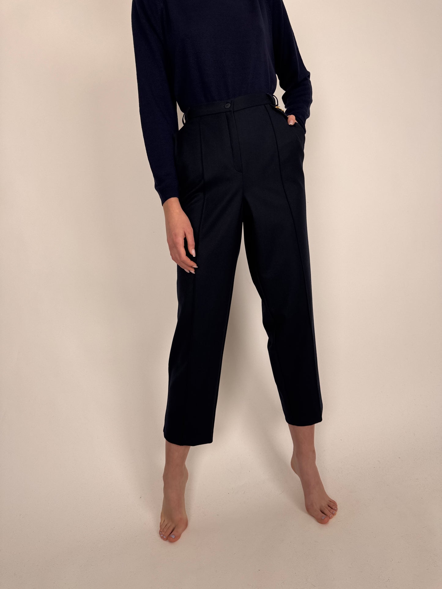 Pantaloni prmeoum dark Navy din stofă plină extafina cu decorațiune