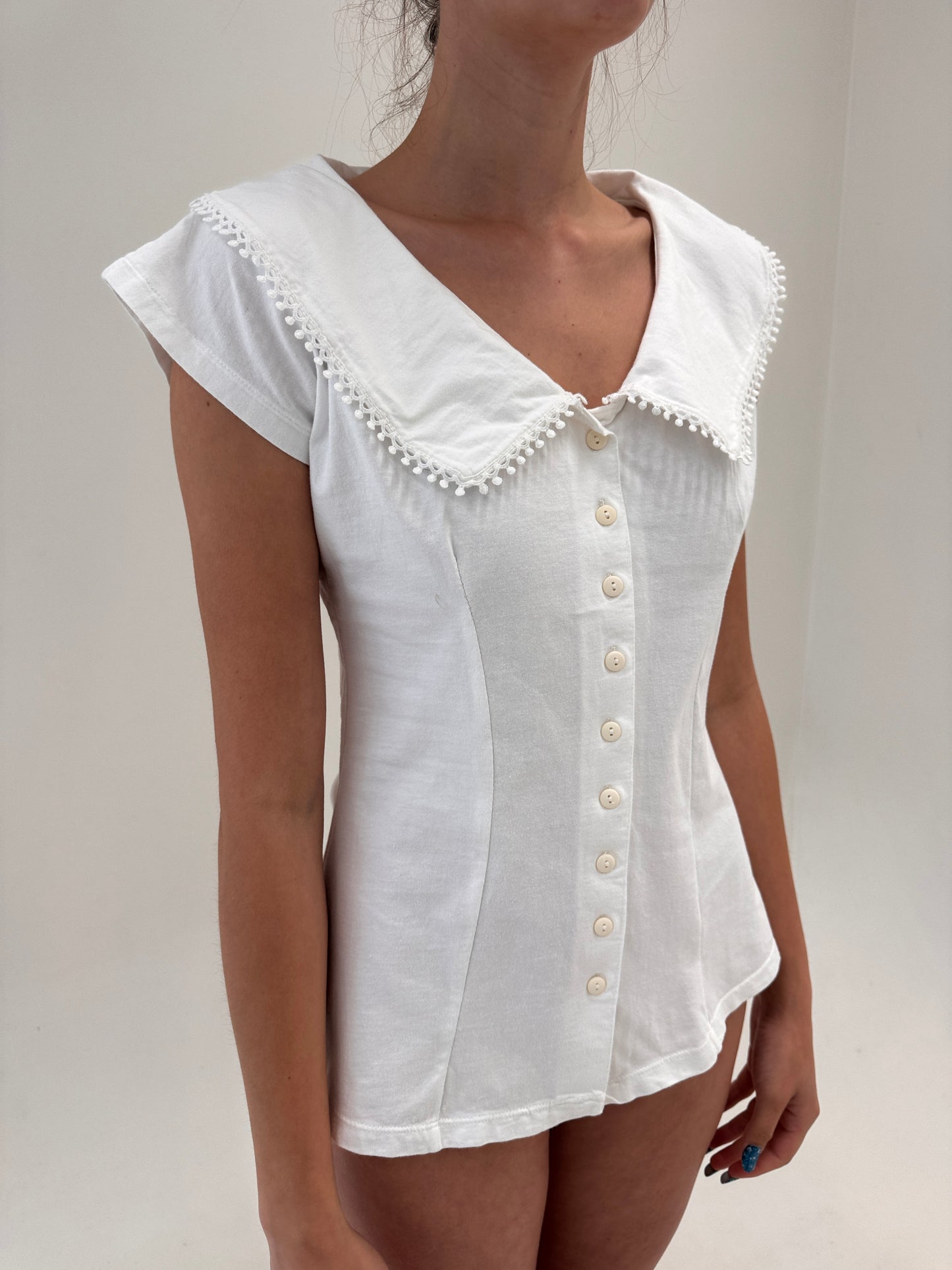 Top vintage de bumbac excepional modelator în croi camgrat cu guler generos
