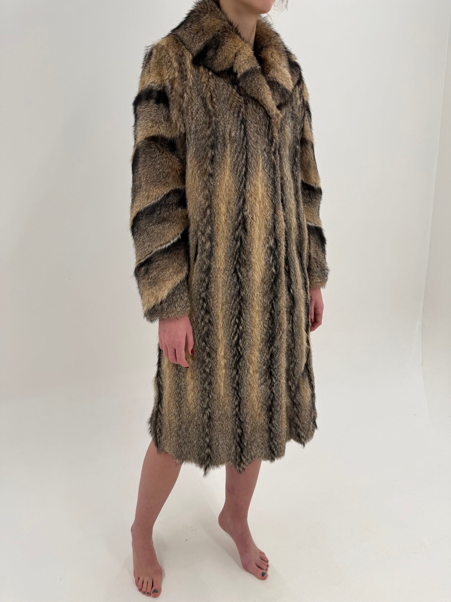 Blană naturală de enot în dungi naturale și combinație superbă de culori