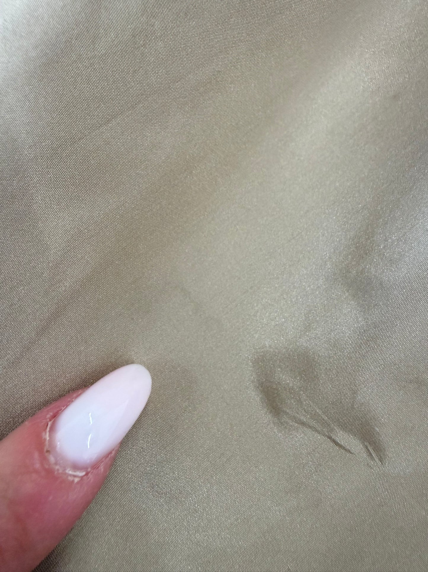 Set vintage de designer sand nude din mătase naturală în croi excepțional