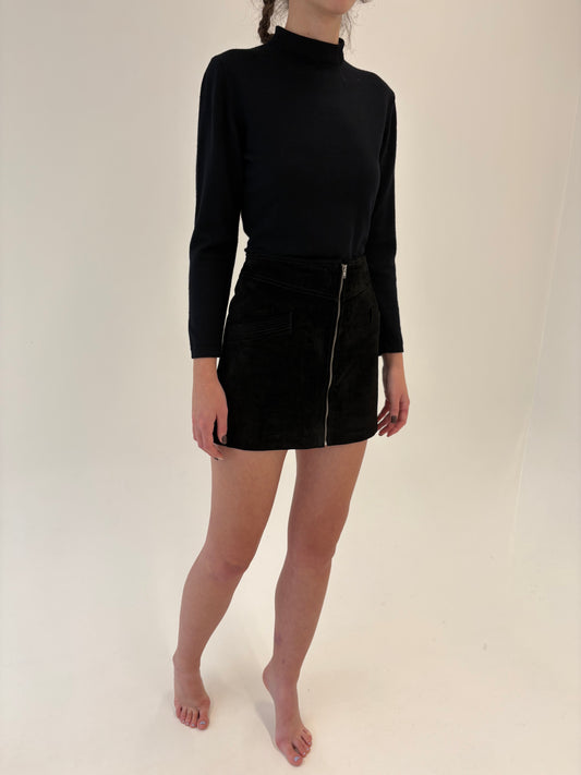 Fustă neagră mini din piele naturală întoarsă