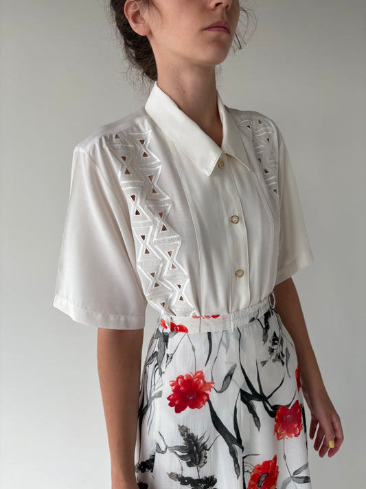 Cămașa vintage din panzica cu broderie anglaise