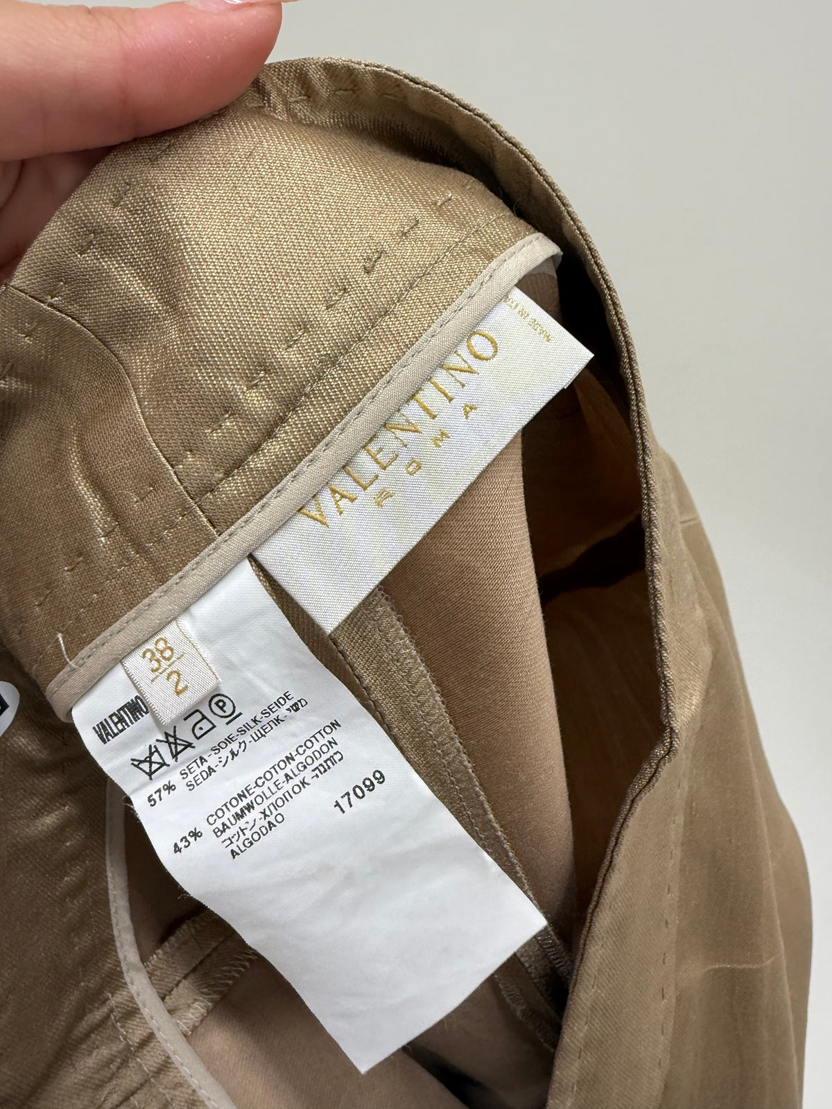 Pantaloni Valentino petite dusty gold din stofă de mătase naturală