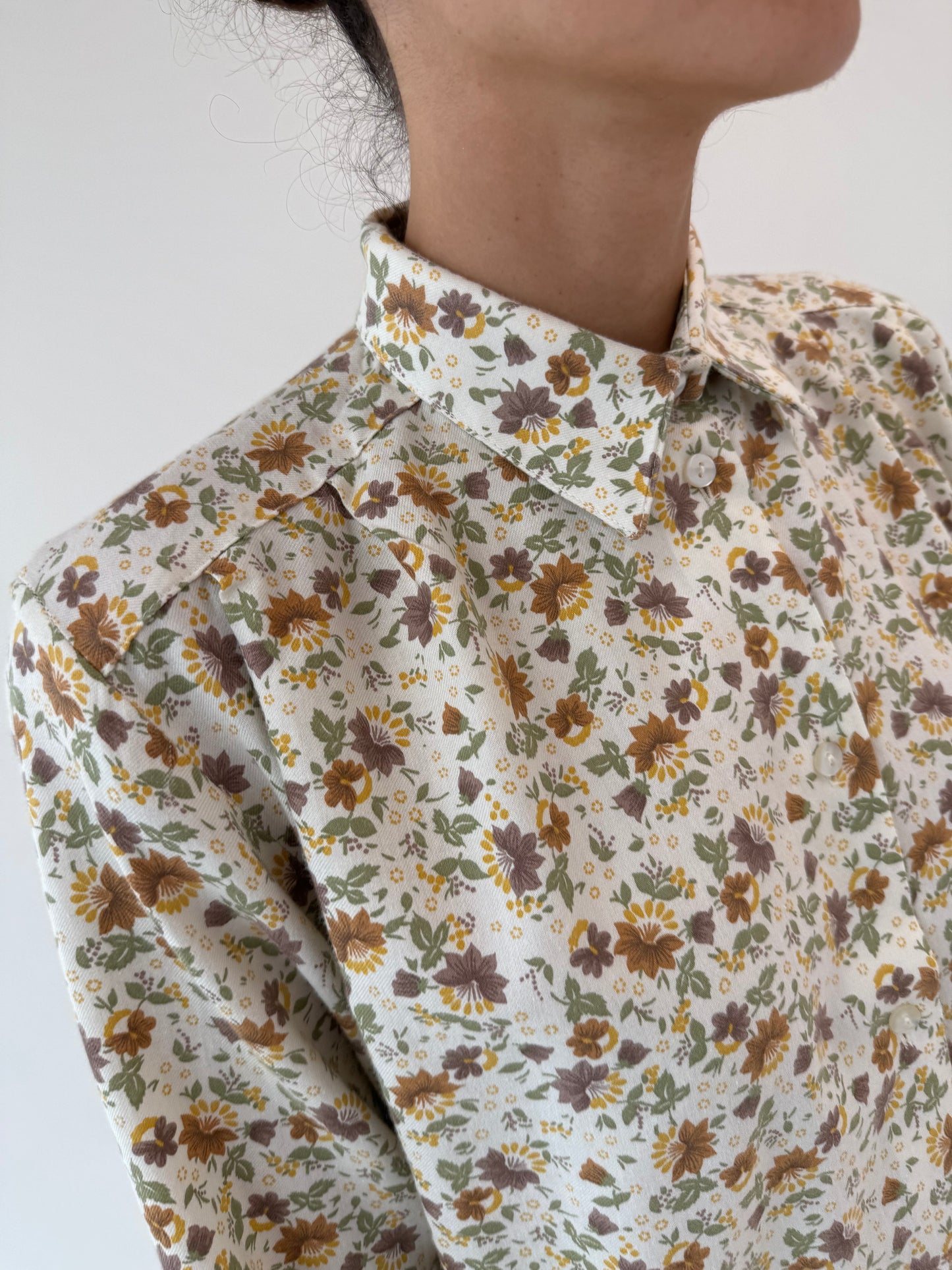 Cămașa vintage petite din poplin gros și moale de bumbac cu print floral delicat