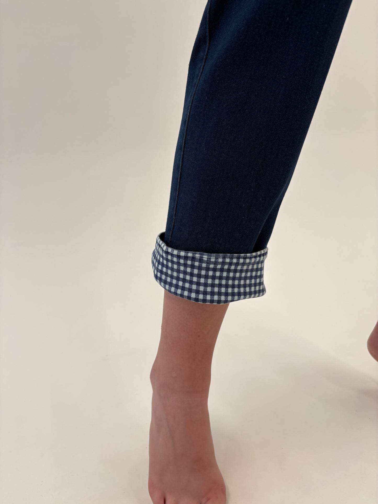 Jeans vintage ultra confort modelatori cu manșete gingham și talie elastică