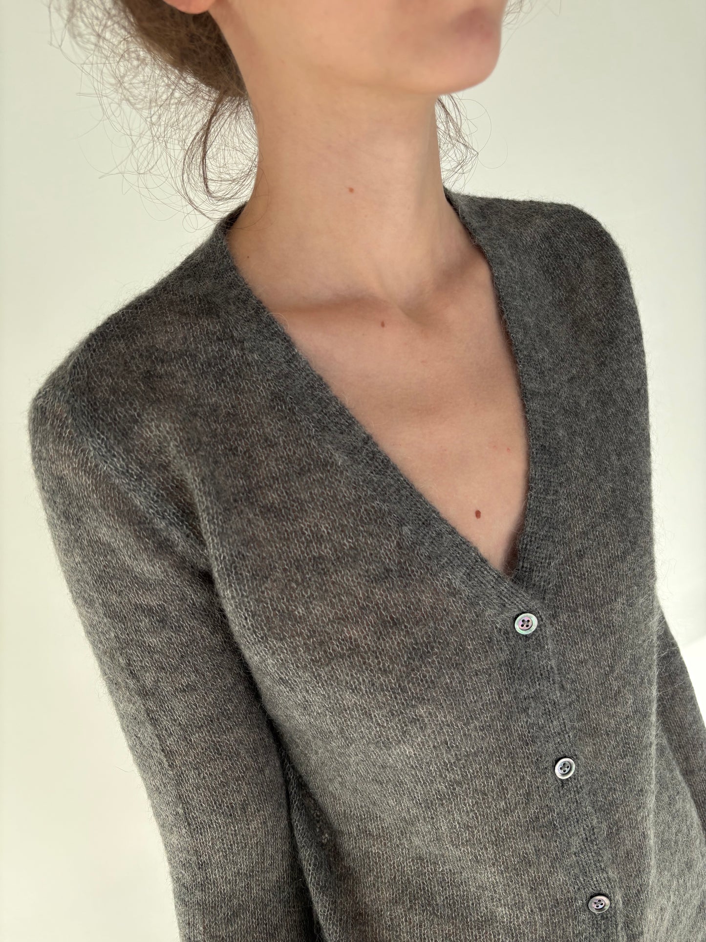 Cardigan din baby mohair