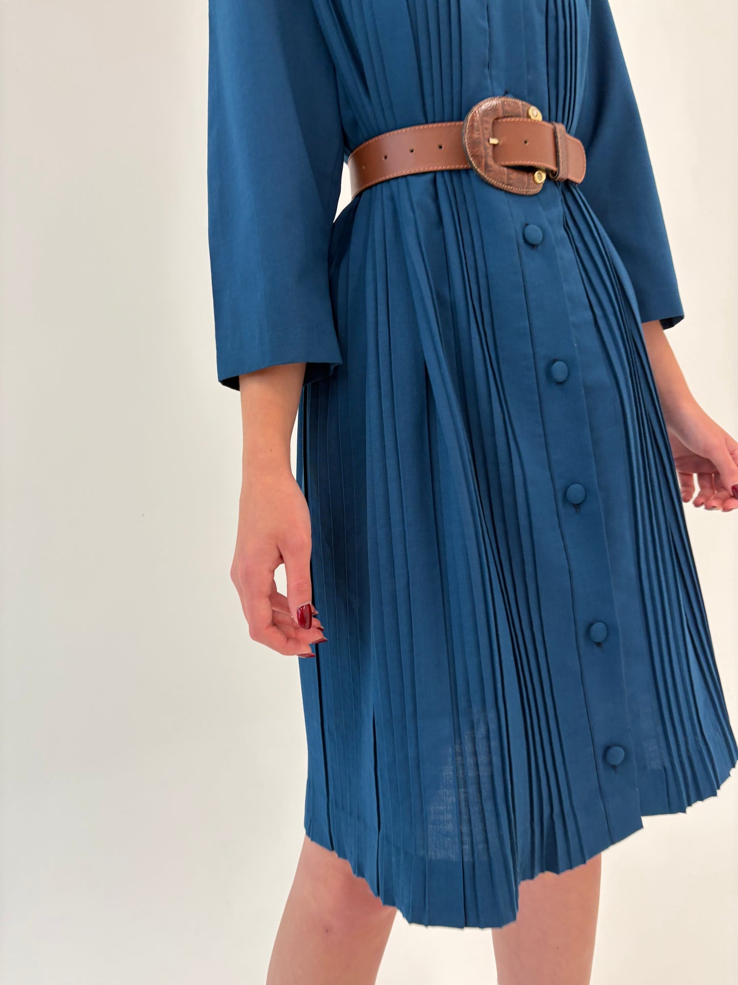 Pardesiu/ rochie vintage din lana cu pliseuri
