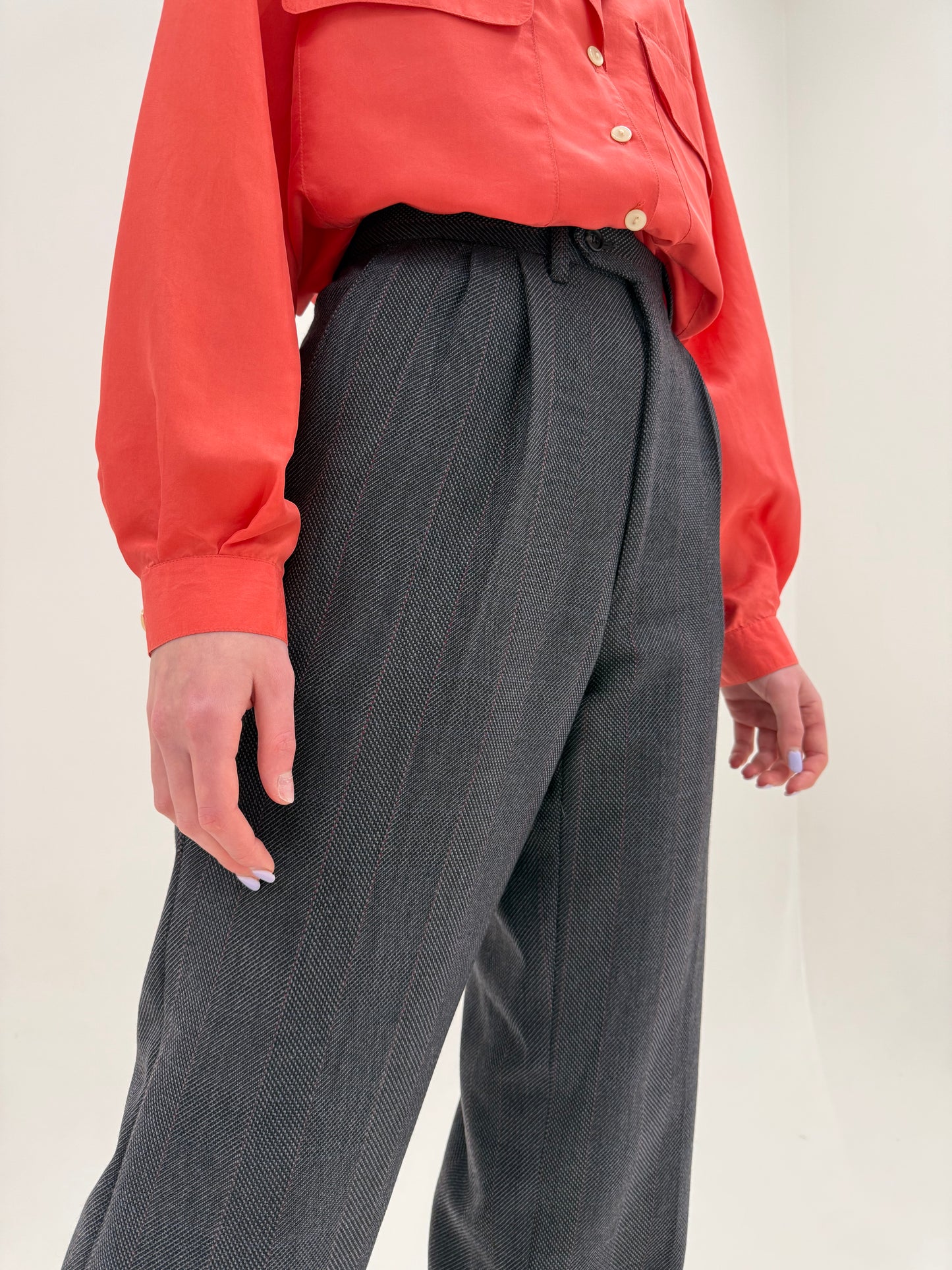 Costum Valentino în carouri foarte fine coral red din lana extrafina