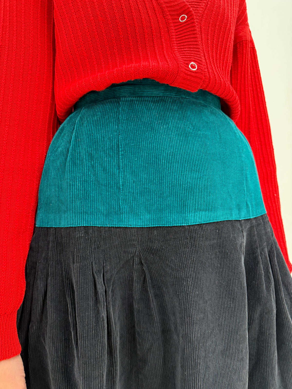 Fustă vintage midi din catifea plina raiata colorblock retro modernă