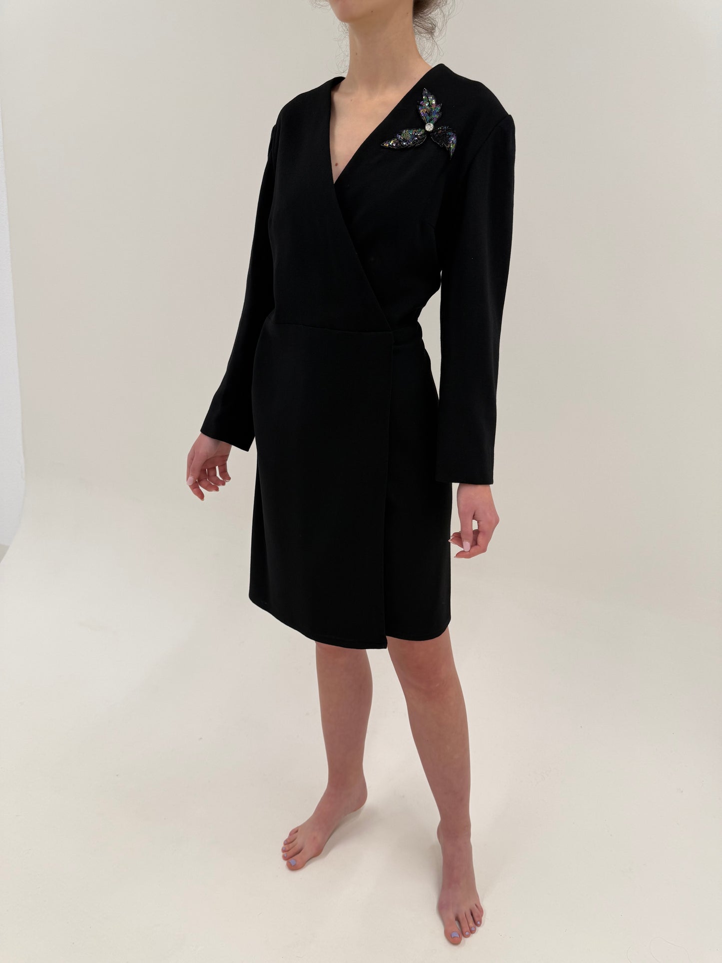 LBD vintage petrecută cu aplicații din worsted wool extrafin