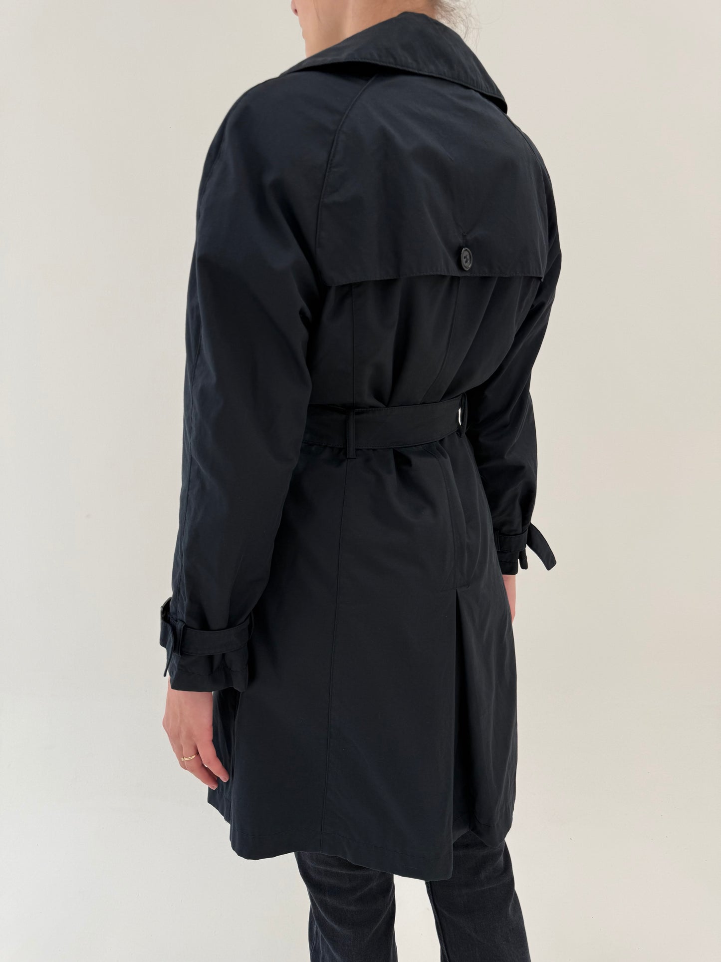 Trench de brand luxury Madeleine negru impermeabil