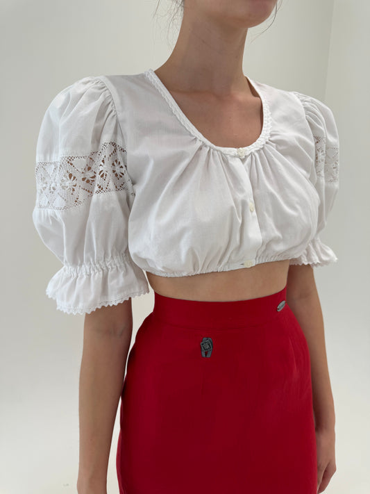 Top vintage din panzica de bumbac cu inserții de dantelă macrame