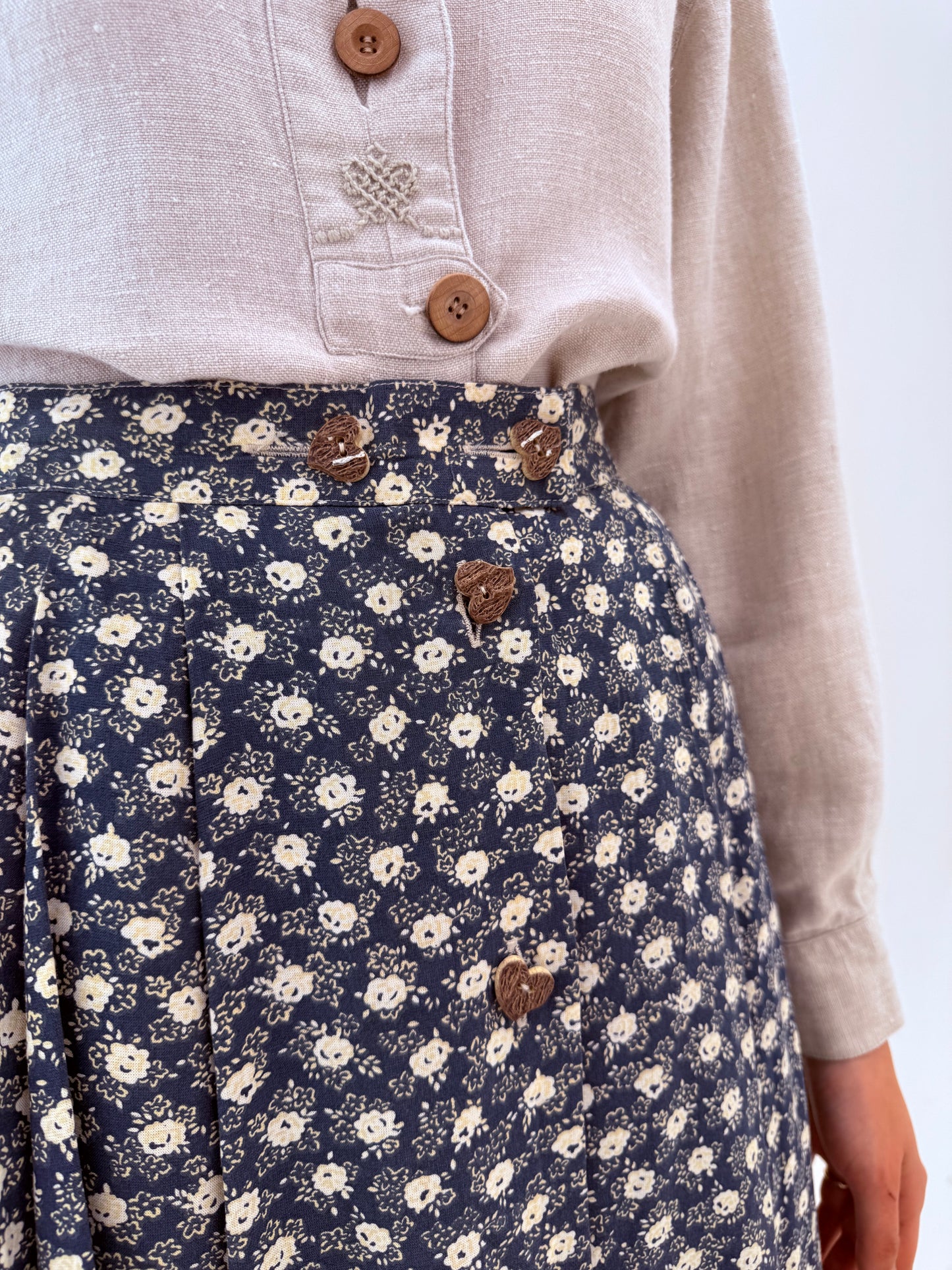 Fustă vintage jeans blue cu print delicat din pânză și talie ultra înaltă