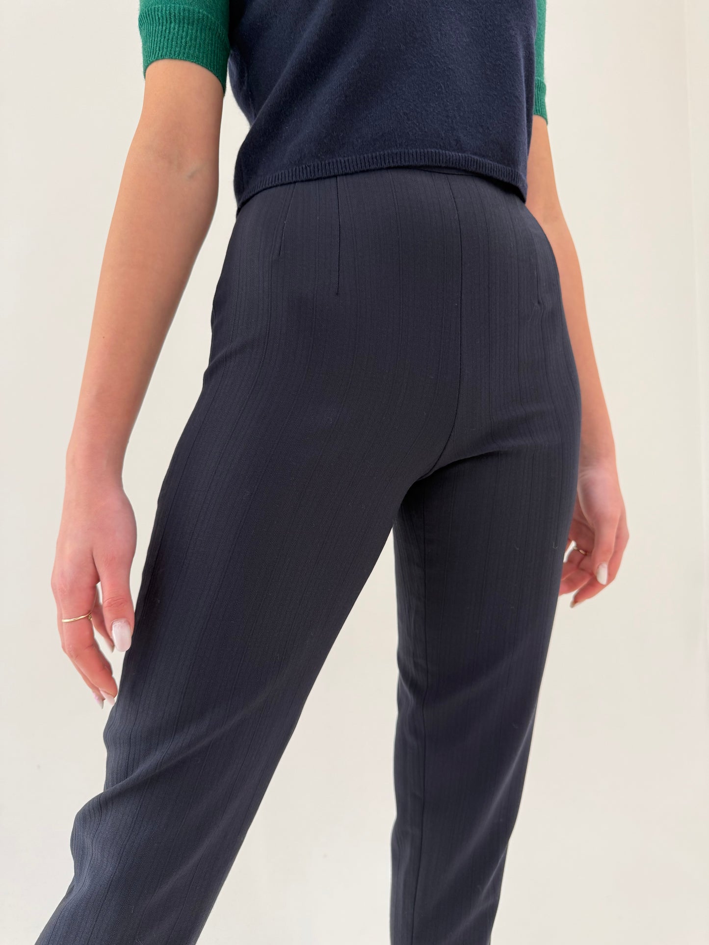 Pantaloni de brand luxury italian navy cu talie înaltă și croi țigaretă