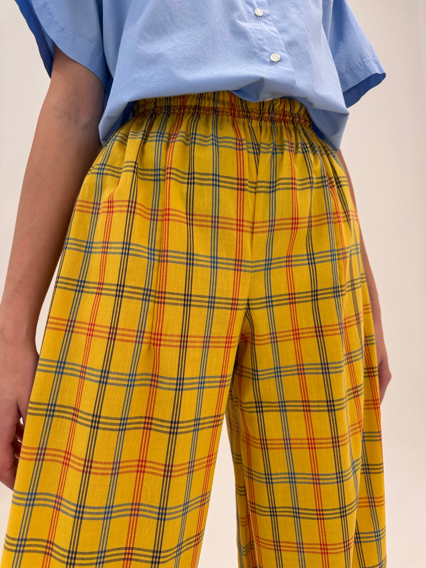 Pantaloni vintage tall din pânză în croi super actual baloon cu talie ultra înaltă elastică