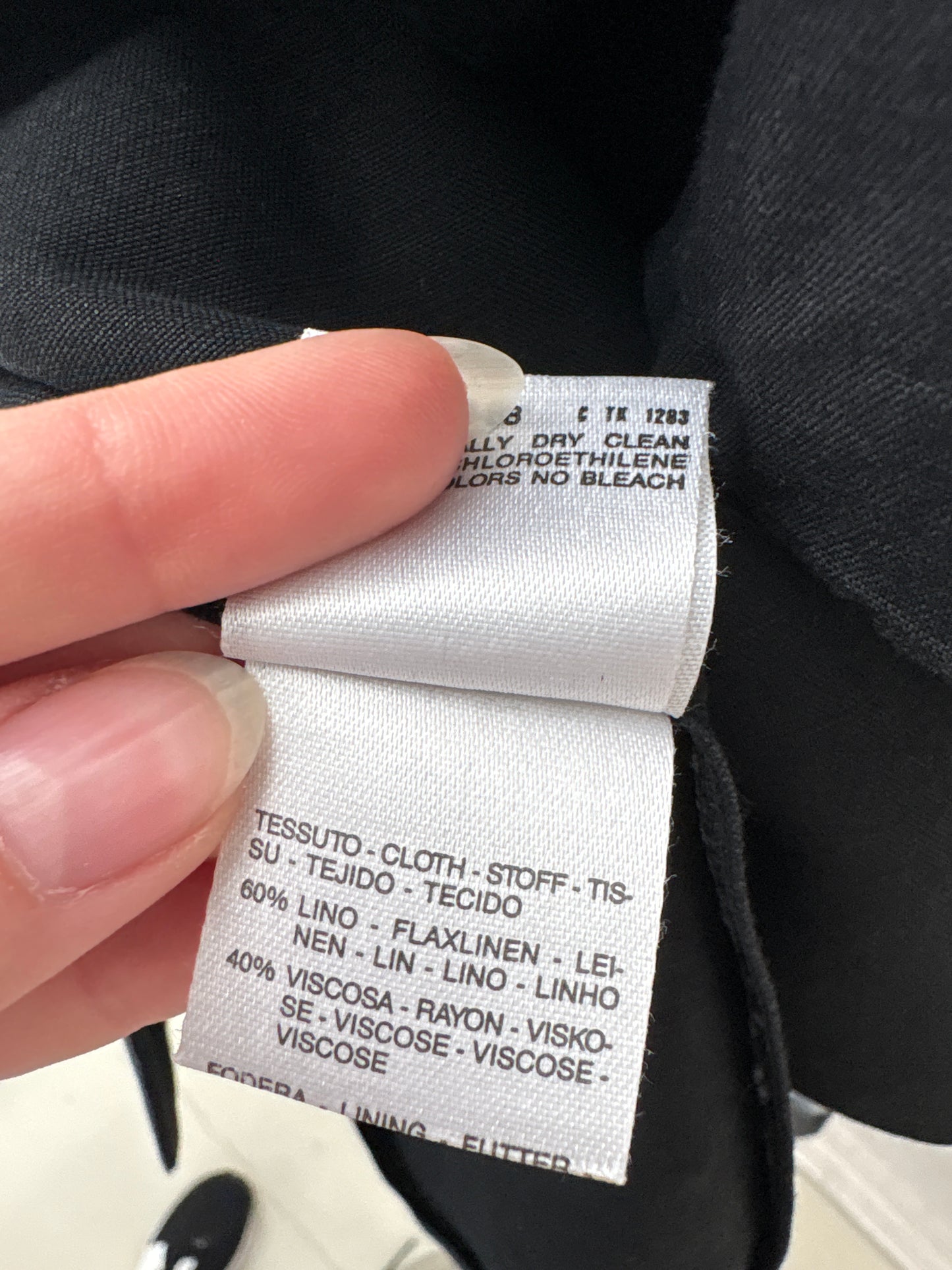 Sacou negru Marella by Max Mara în croi cambrat din pânză