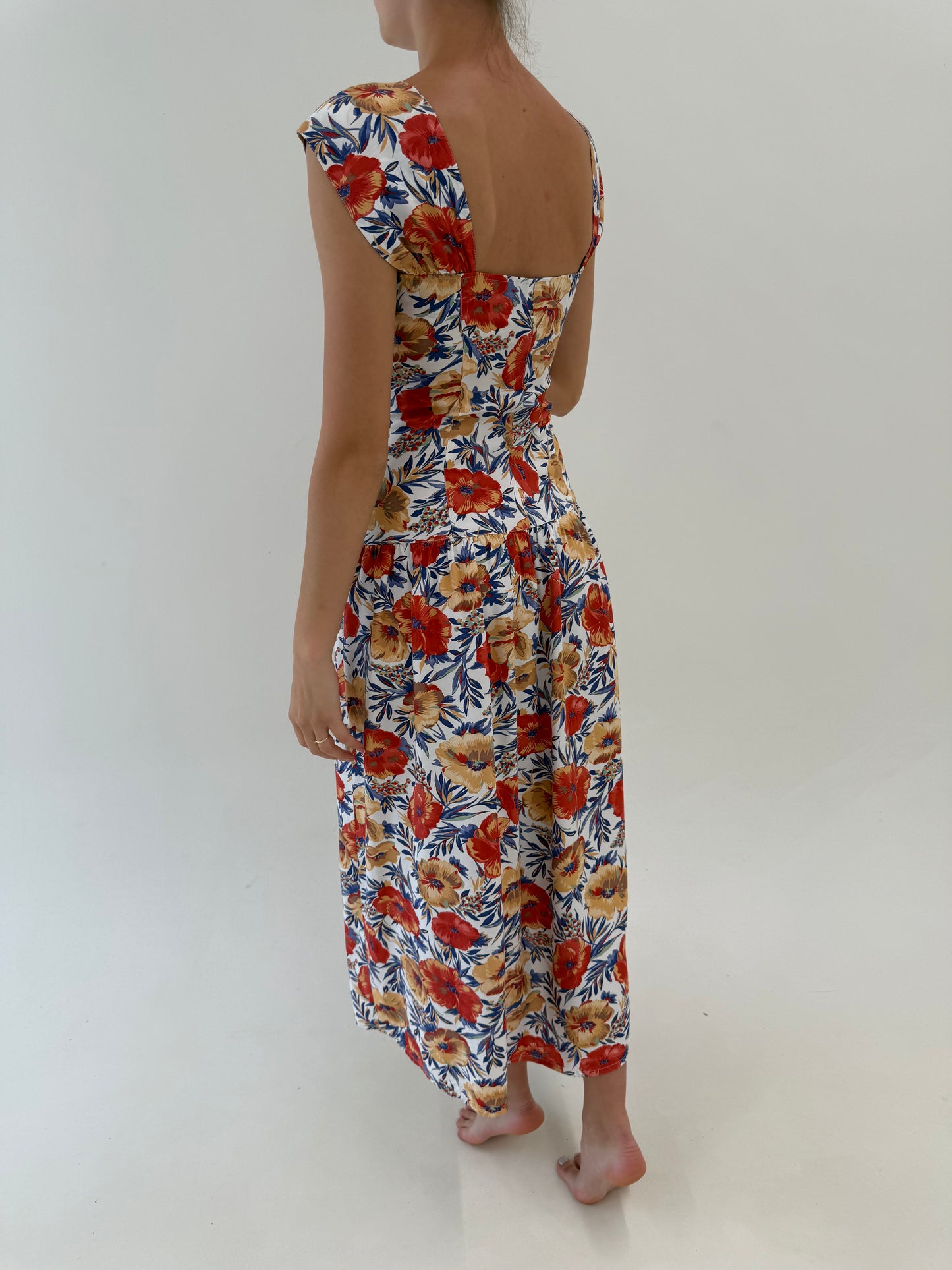Rochie vintage maxi super vaporoasă de vară cu decolteu inimă și print floral