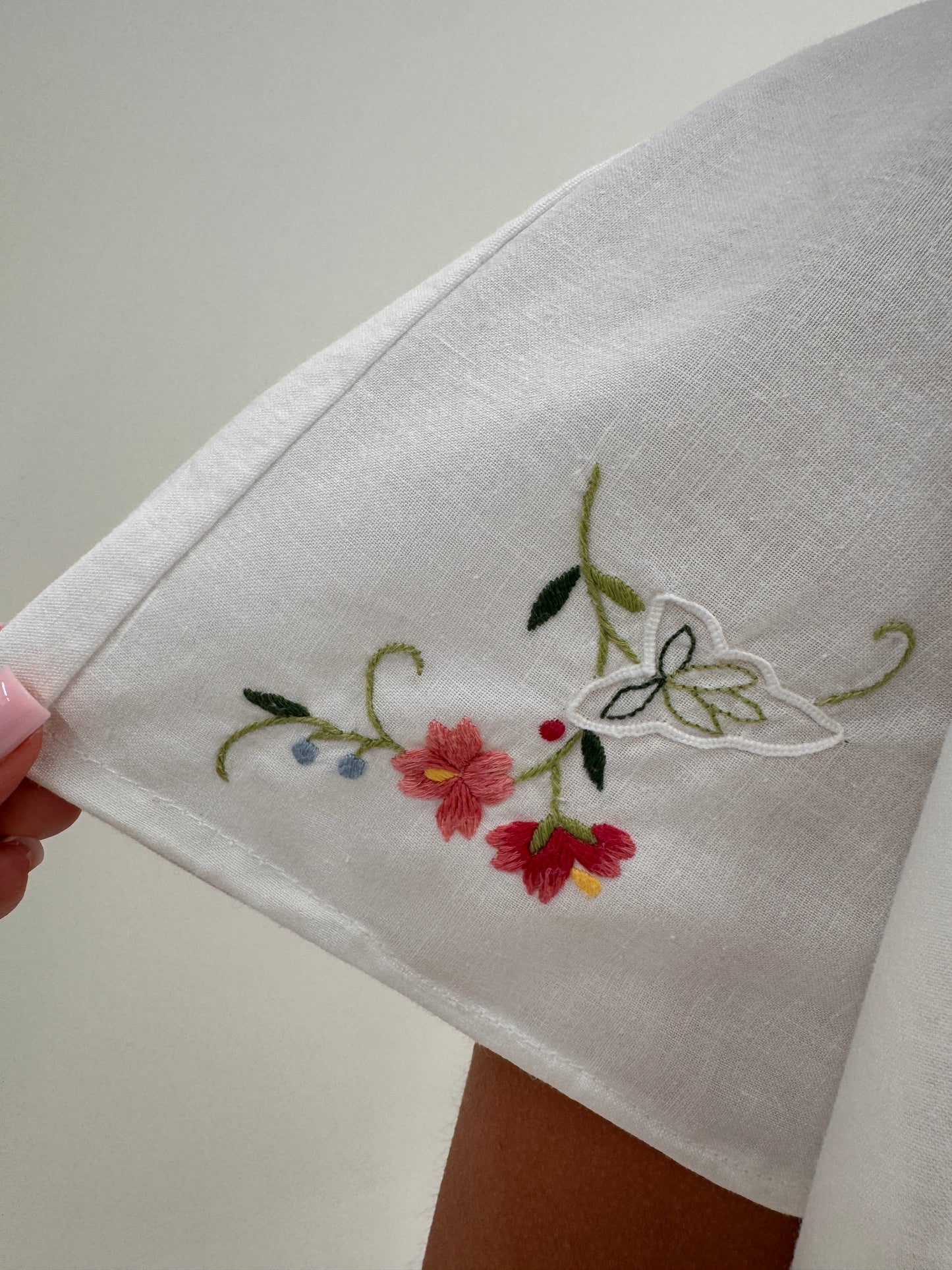 Set bijuterie din pânză excepțională de in cu broderie manuală extrem de elaborată colorată