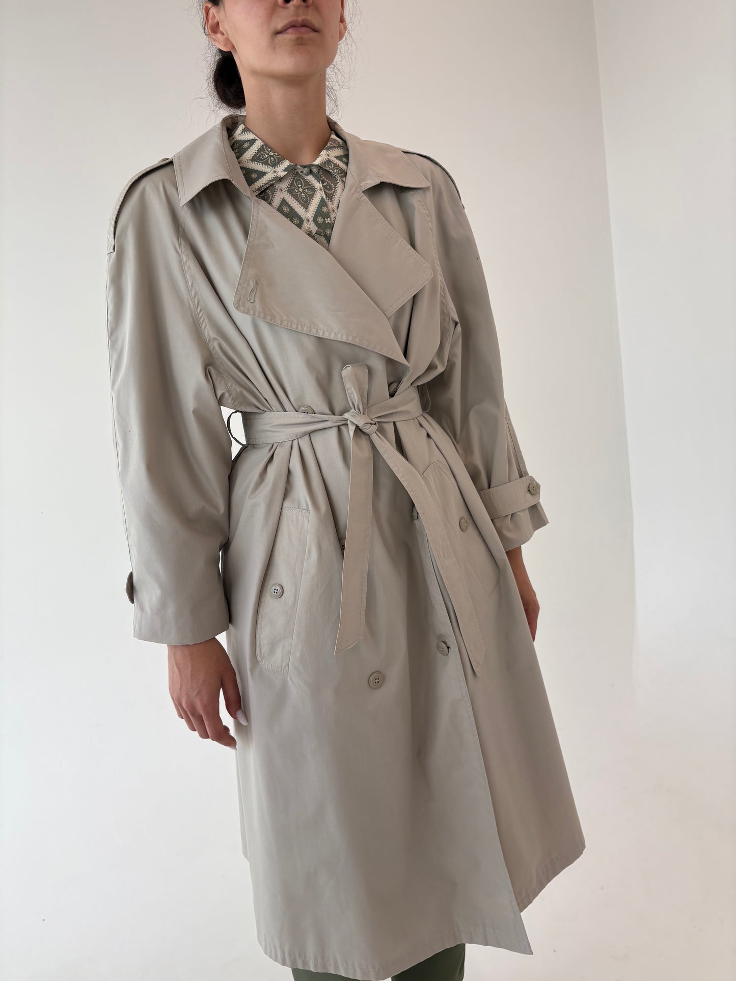 Trench vintage warm gray impermeabil cu talie marcată reglabilă