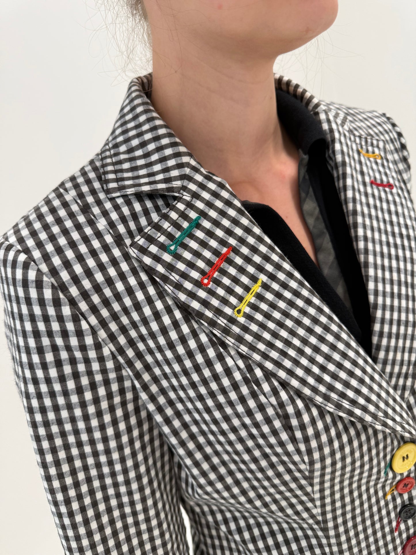Sacou vintage Moschino gingham alb negru din canvas de bumbac ușor modelator
