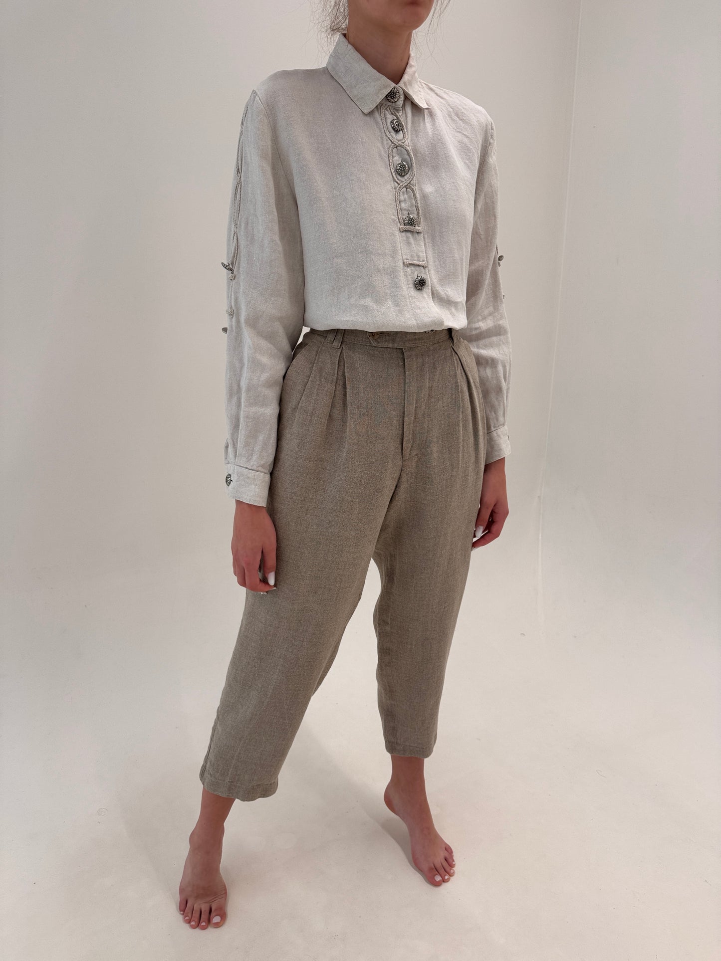 Pantaloni vintage camel din pânză grea de in cu pense și talie ultra înaltă