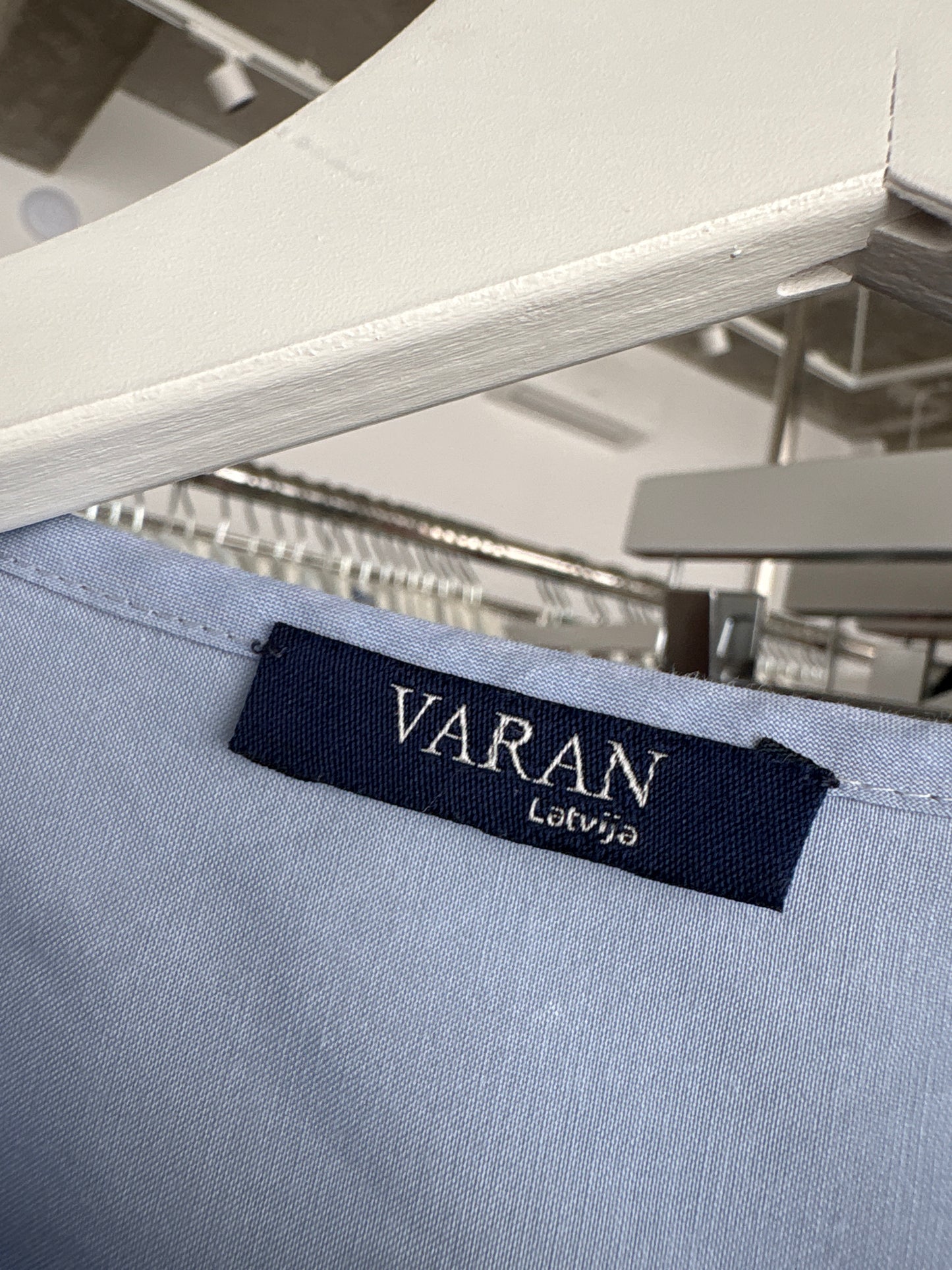Top baby blue italian din poplin de bumbac cu volane