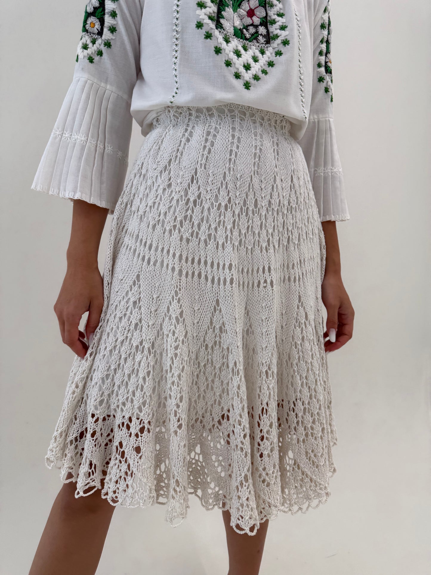 Fustă vintage excepțională din macrame lucrat manual cu talie elastică