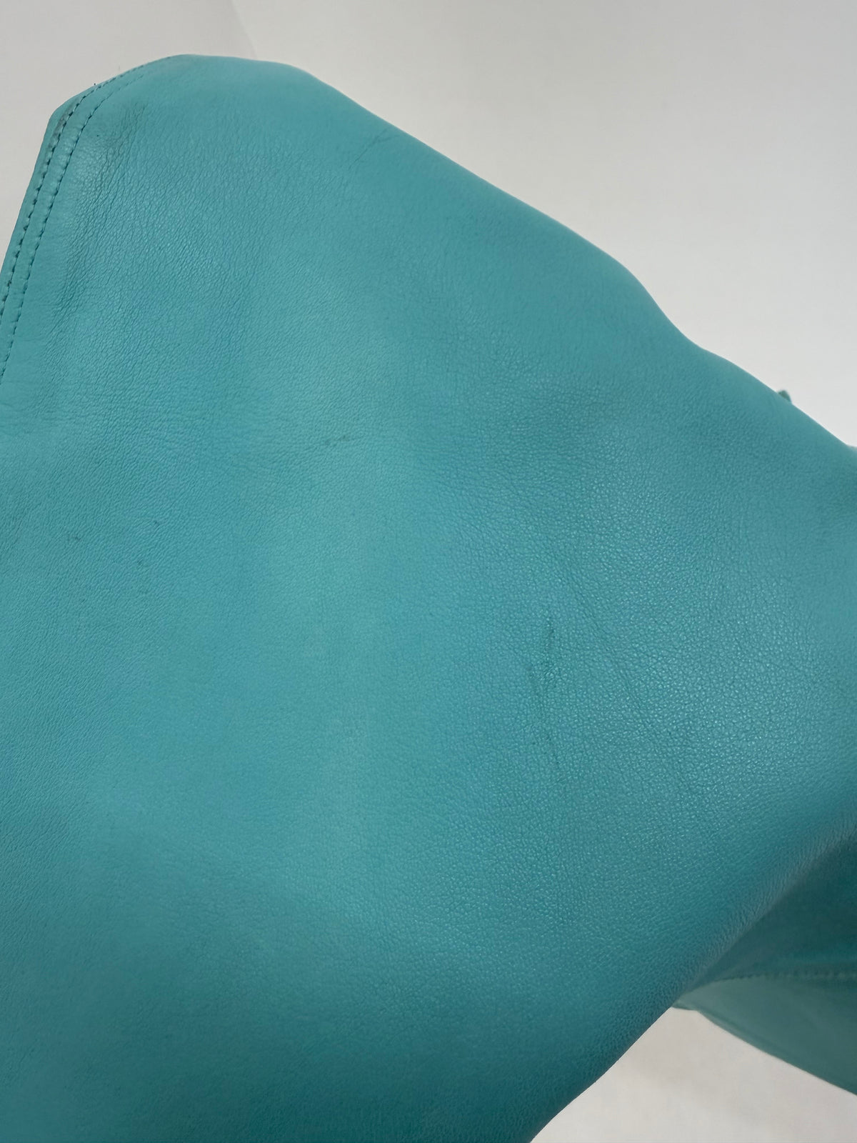 Fustă Versace din piele naturală mănușă aqua green în croi clasic