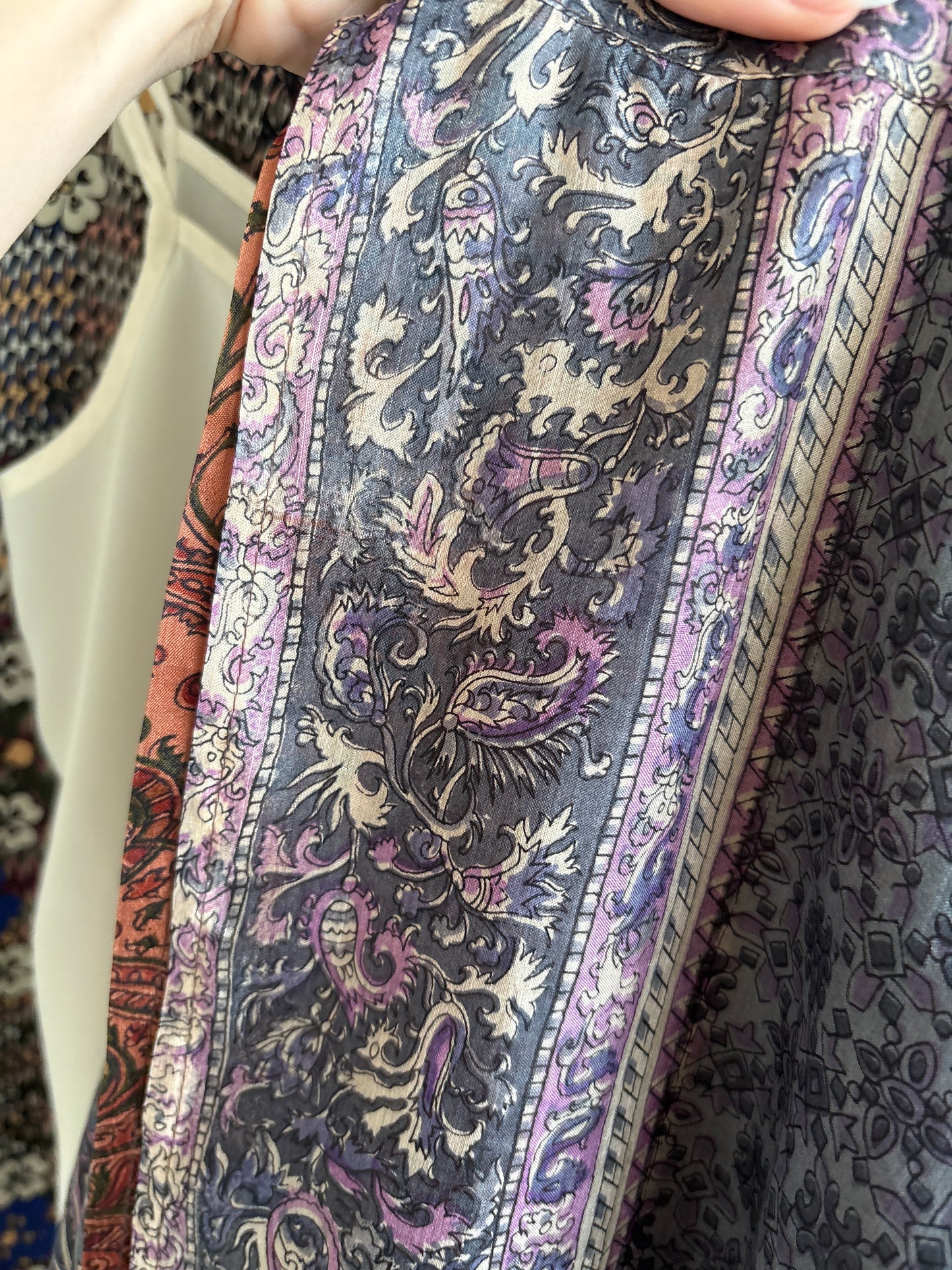 Fustă maxi petrecută din mătase naturală cu print paisley