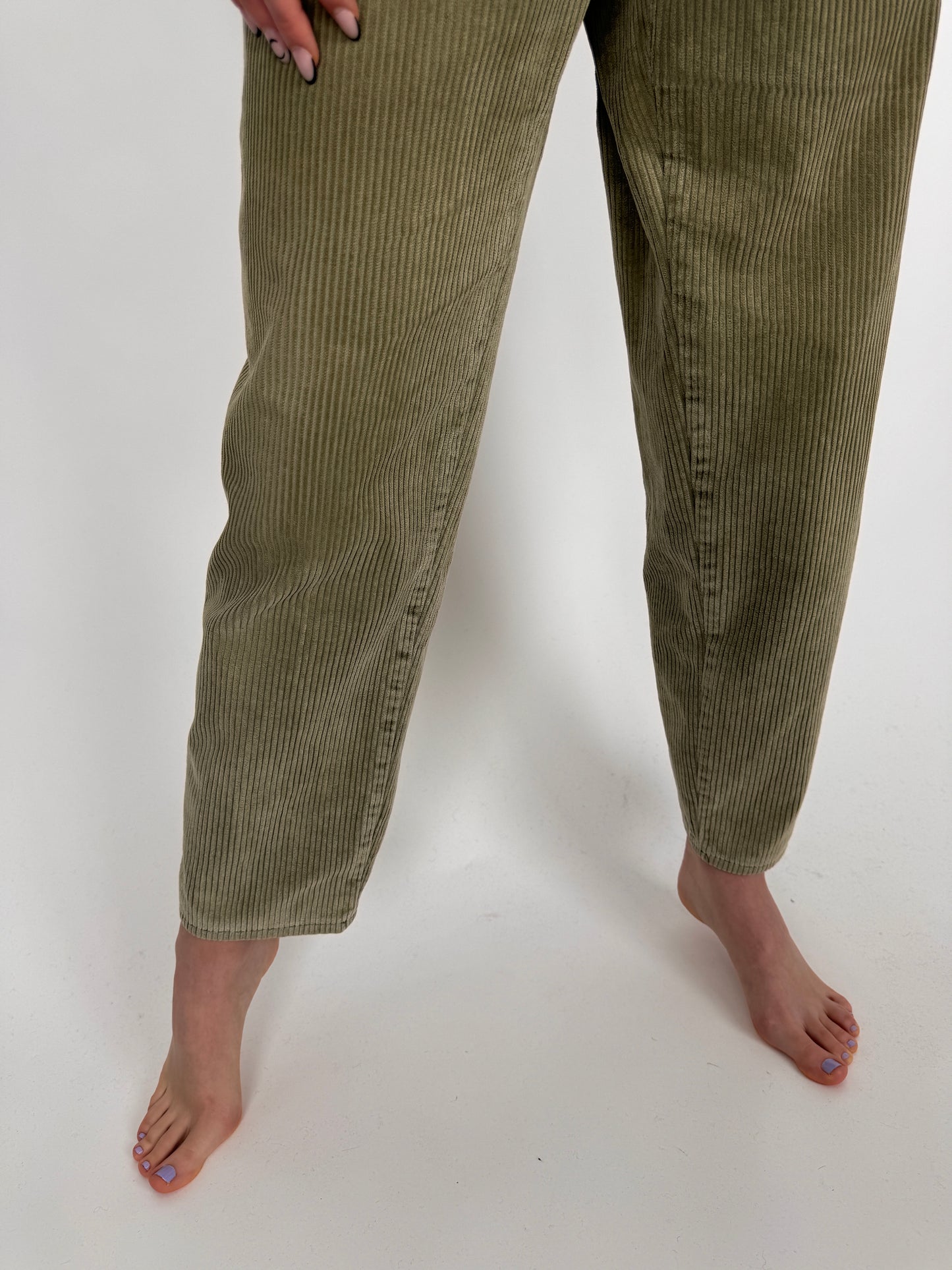 Pantaloni vintage Armani tall verde Sage din corduroy