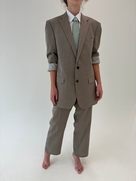 Costum luxury Feraud grej din lana extrafina tall