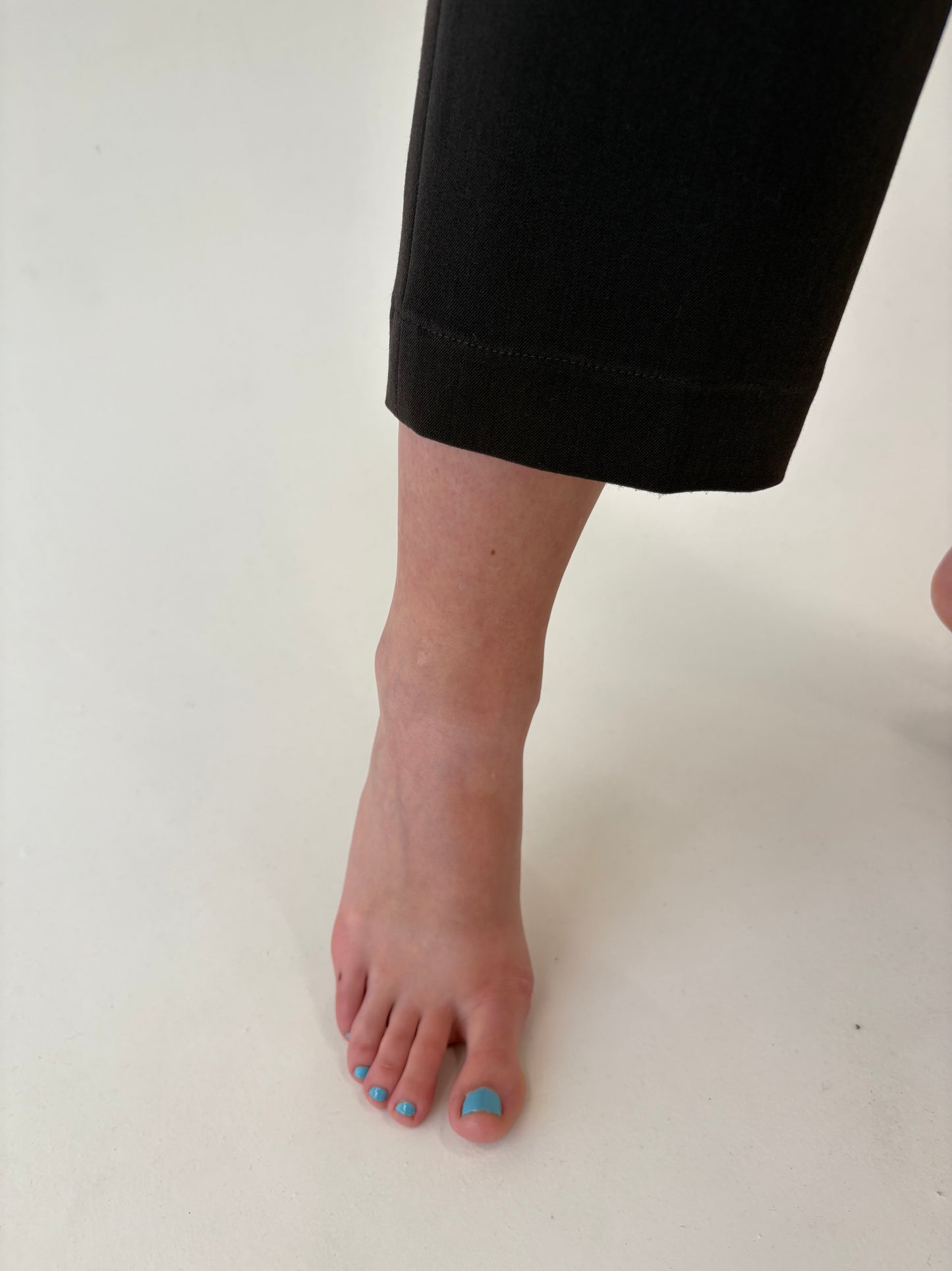 Pantaloni cu talie ultra înaltă dark chocolate brown din mix de lana strech