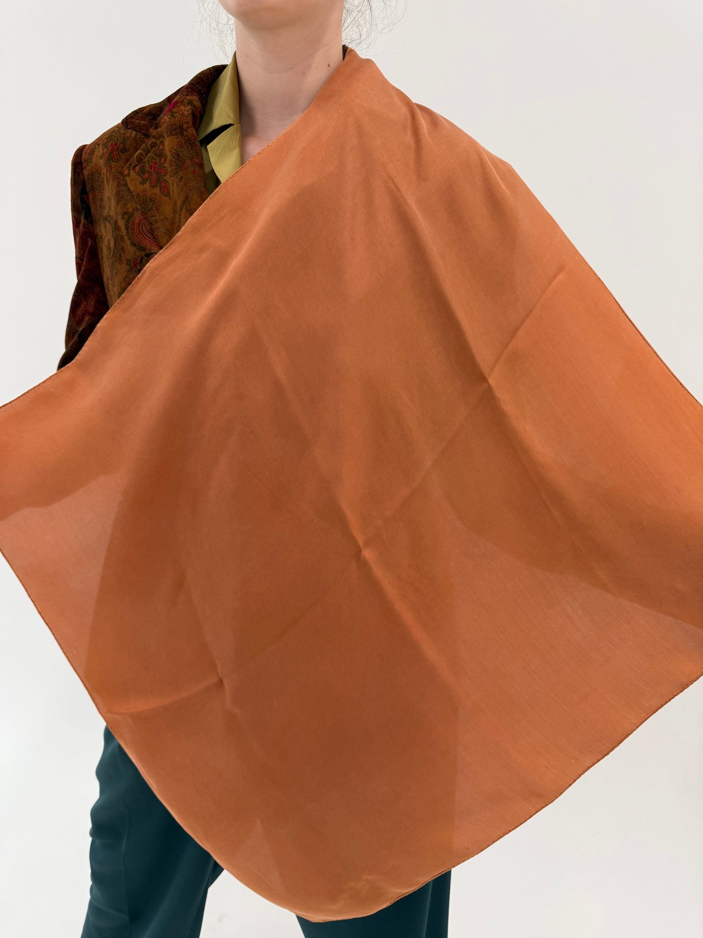 Eșarfă rust orange din mătase naturală