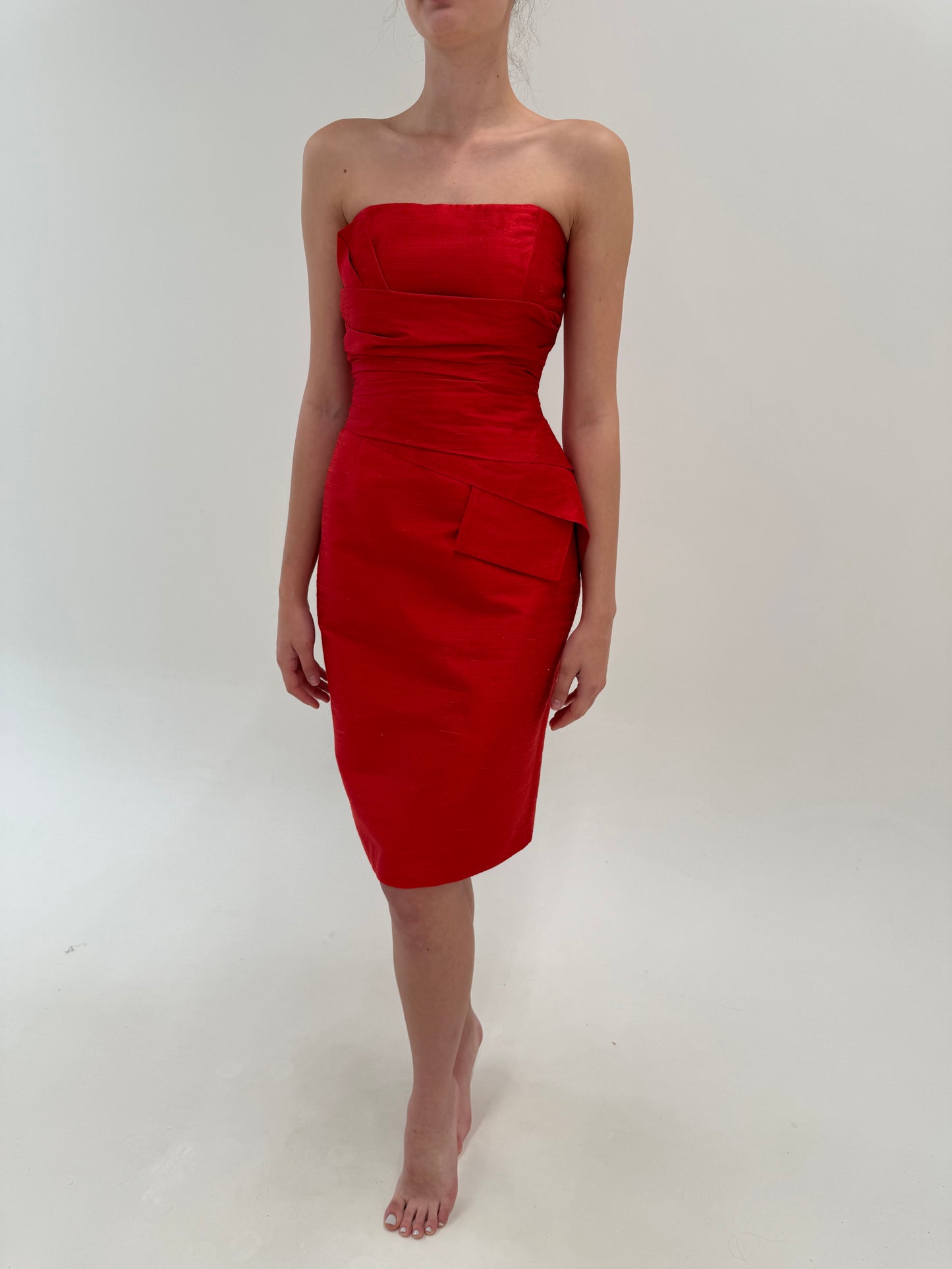 Rochie de cocktail din mătase excepțională naturală cu corset în croi elaborat