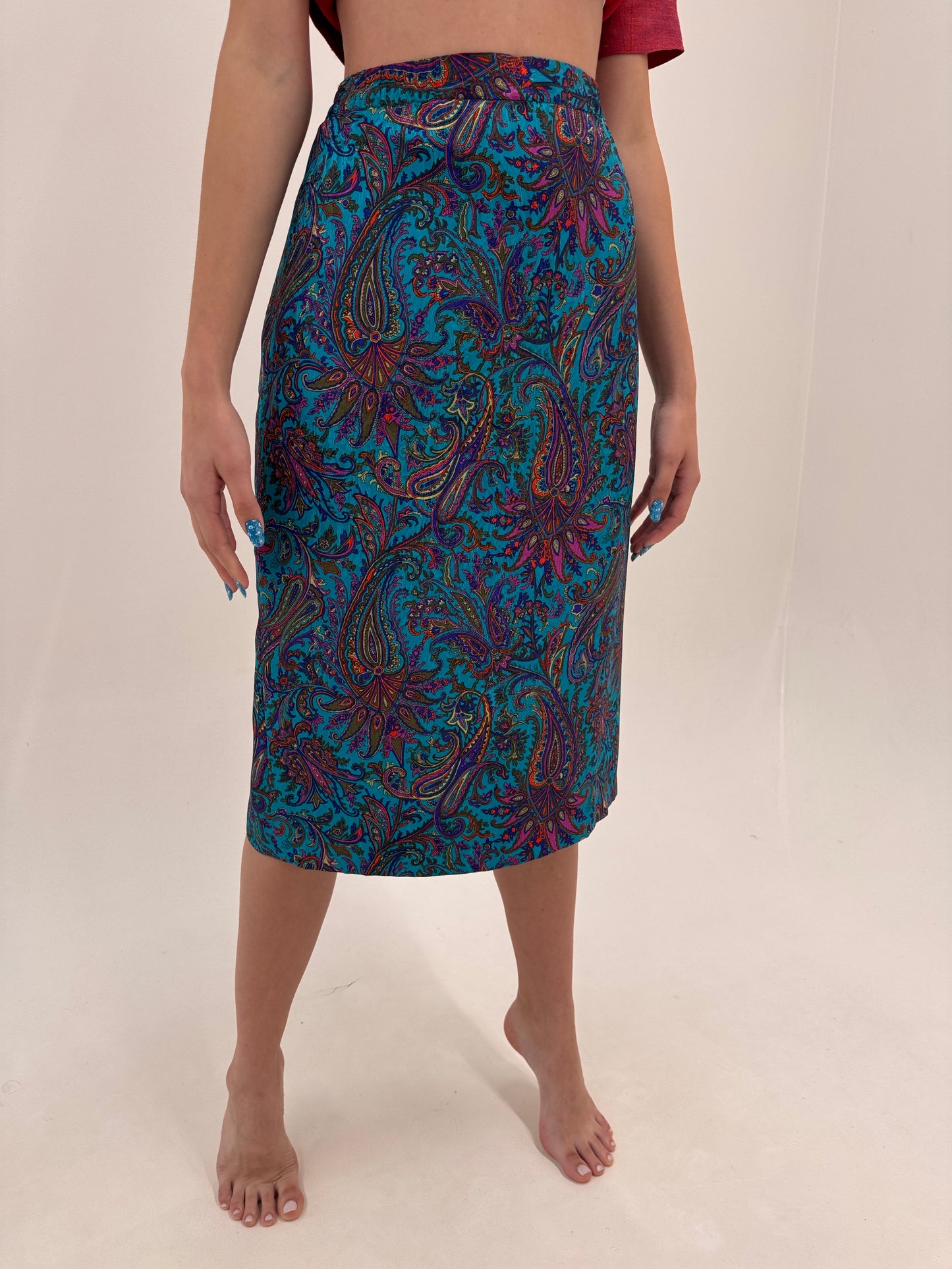 Fustă din mătase naturală cu print paisley și culori tari superbe