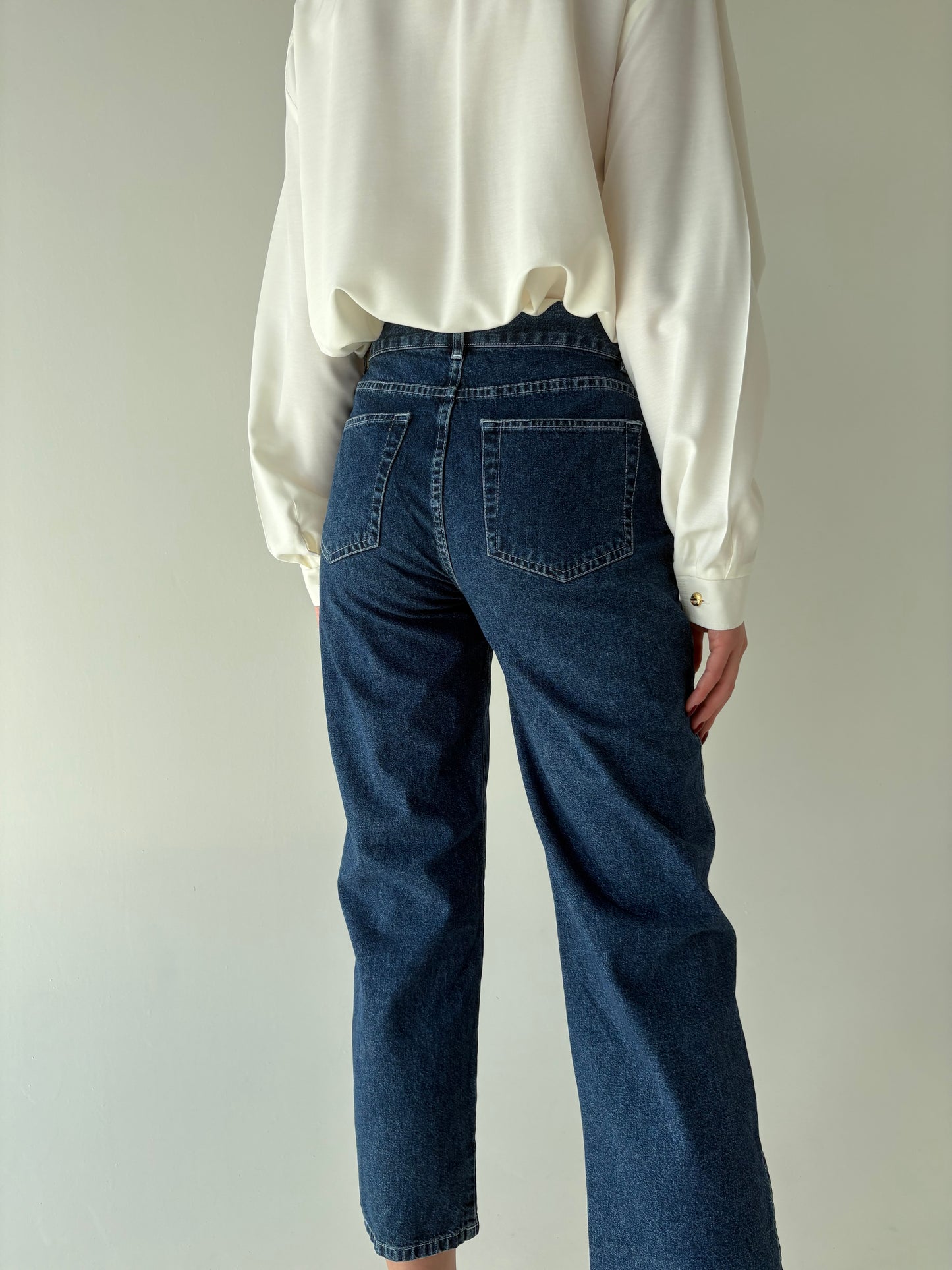Jeans vintage straight leg dark wash cu talie înaltă