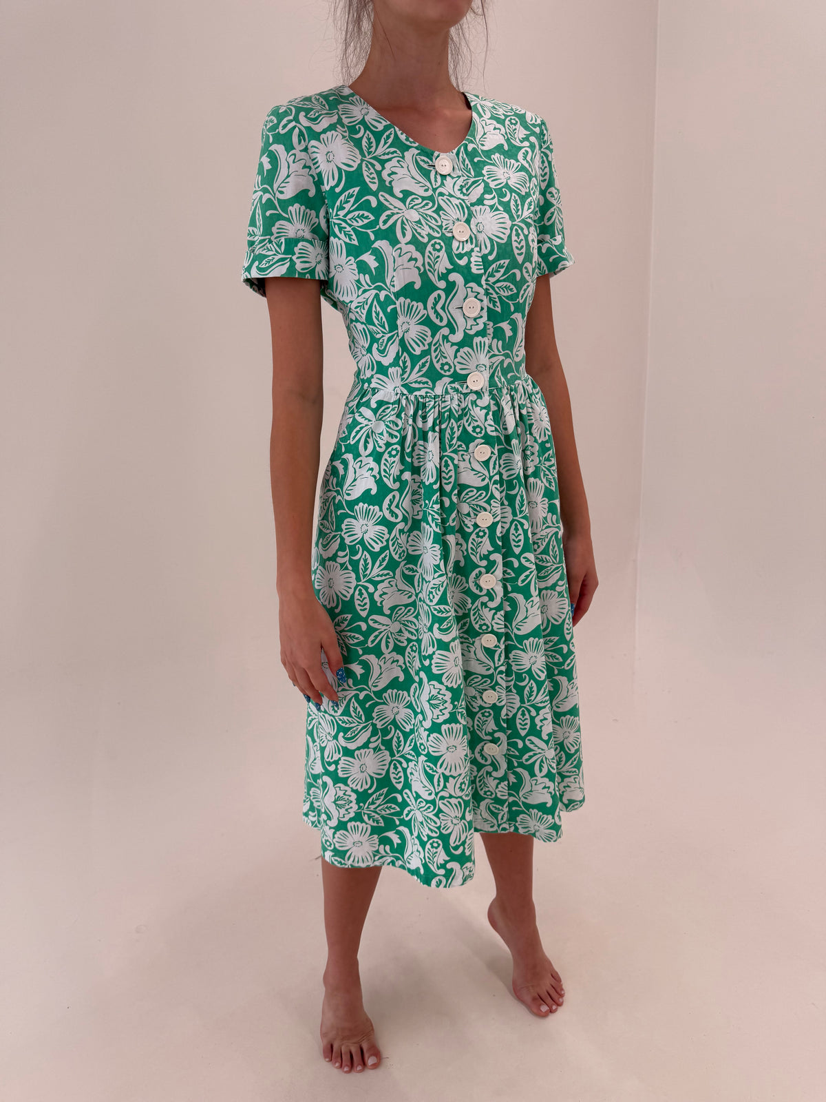 Rochie vintage din cea mai fina panzica de bumbac cu buzunare