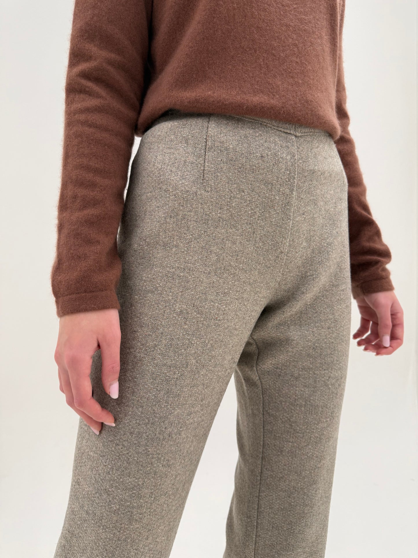 Pantaloni camel melanj din stofă groasă de lana extrafina