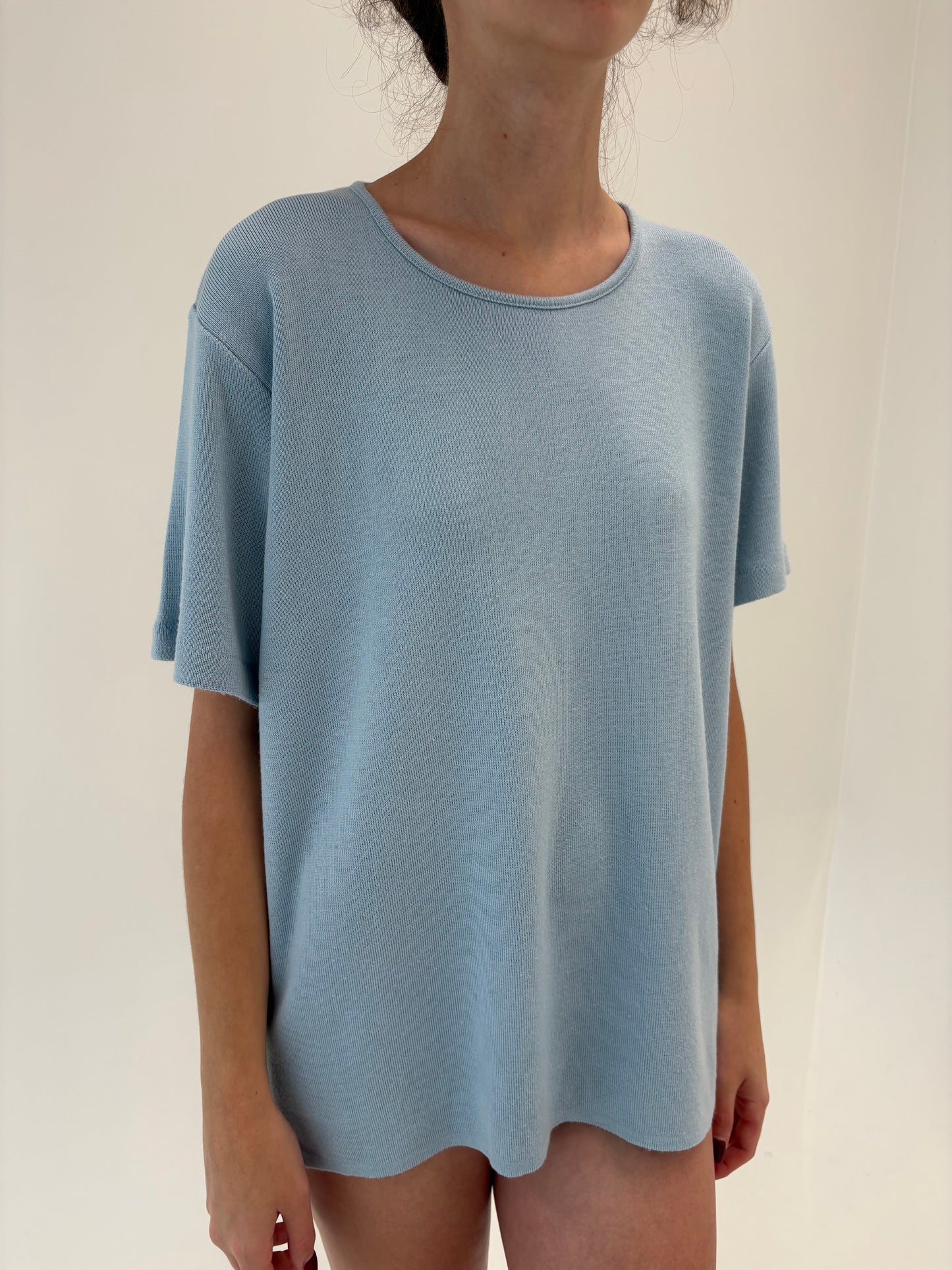 Top baby blue din lana extrafina de gramaj mare