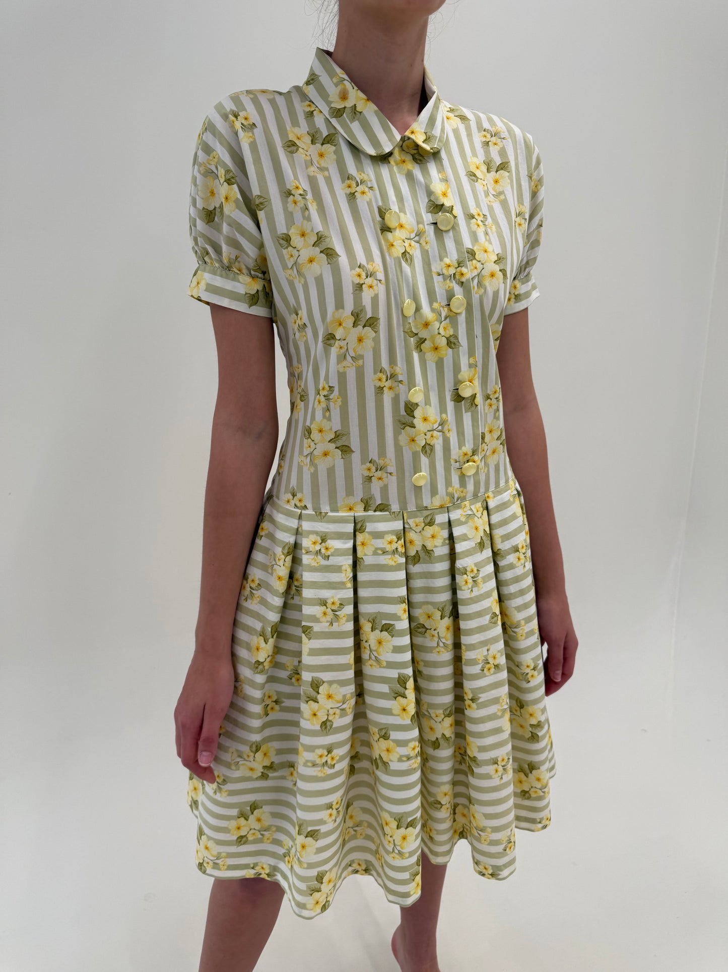 Rochie de brand luxury italian Monnnalisa din poplin de bumbac cu talie ușor căzută