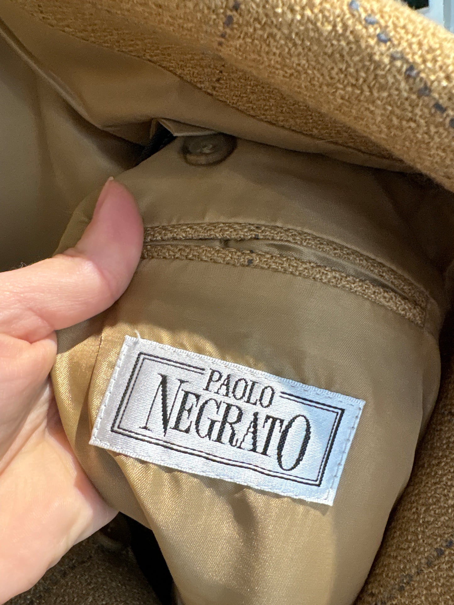 Sacou camel în croi actual din tweed gros de lana pura certificată