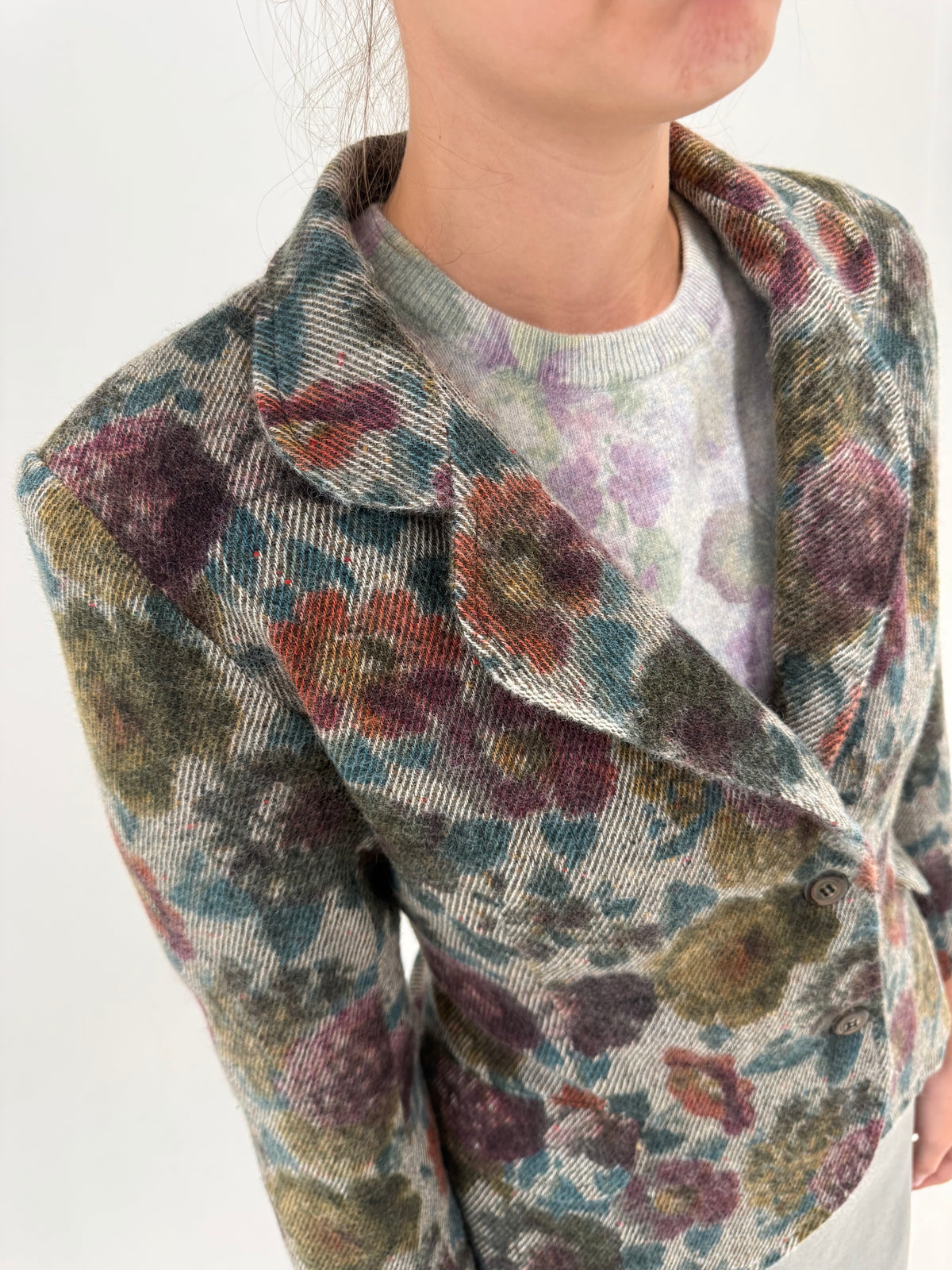 Sacou vintage petite cambrat din tweed de lana cu print floral superb