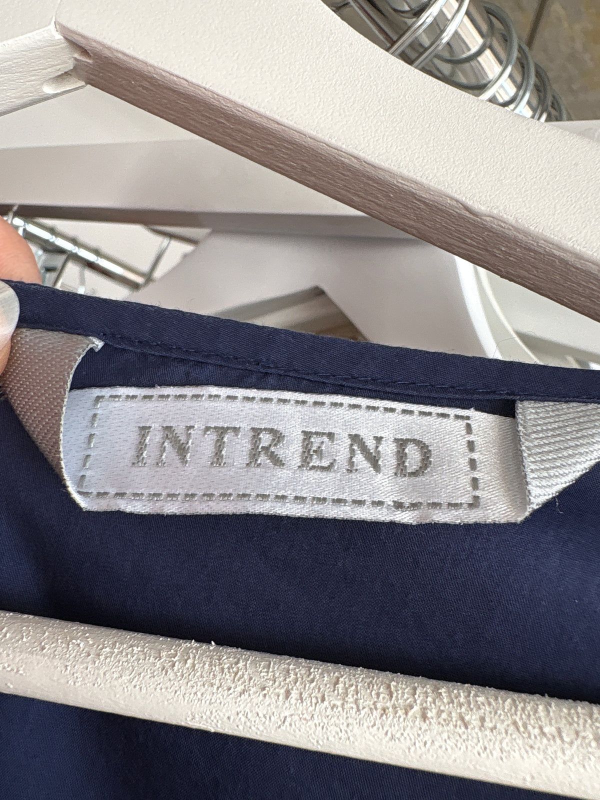 Rochie gama Max Mara în croi ultra chic cambrata reglabilă și fronsata