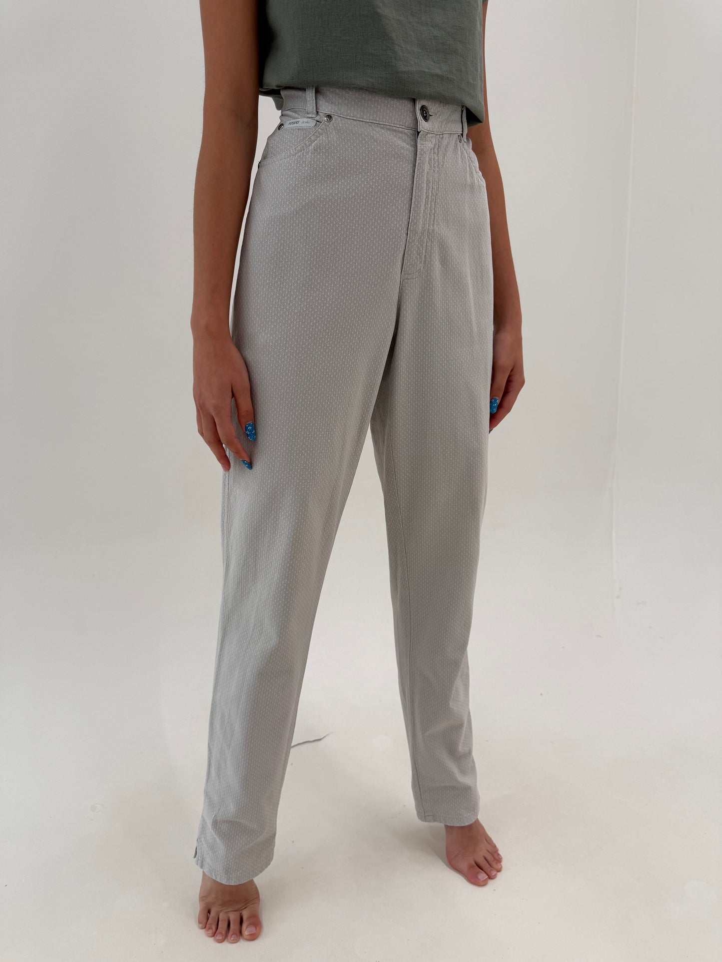 Pantaloni ultra tall warm gray ultra confort cu buline texturate