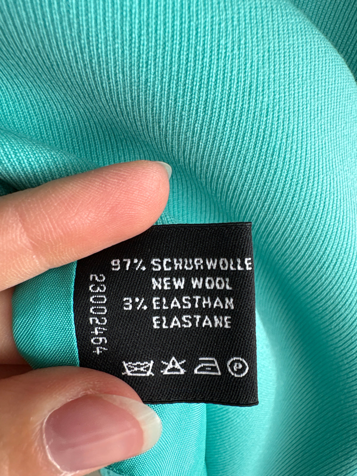 Sacou lung Laurel by Escada din lana extrafina aqua blue cambrat în croi minimalist