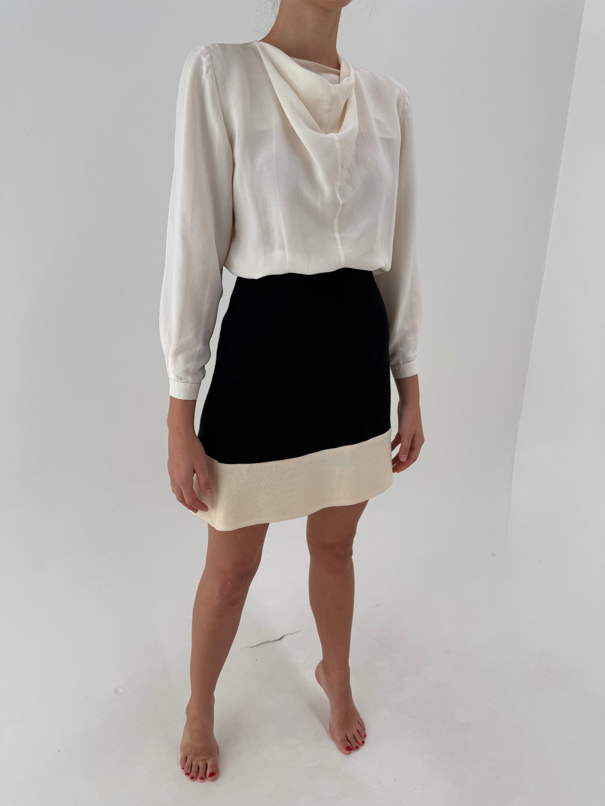 Fustă Luisa Spagnoli din tricot de lana pura certificată extrafina alb negru colorblock