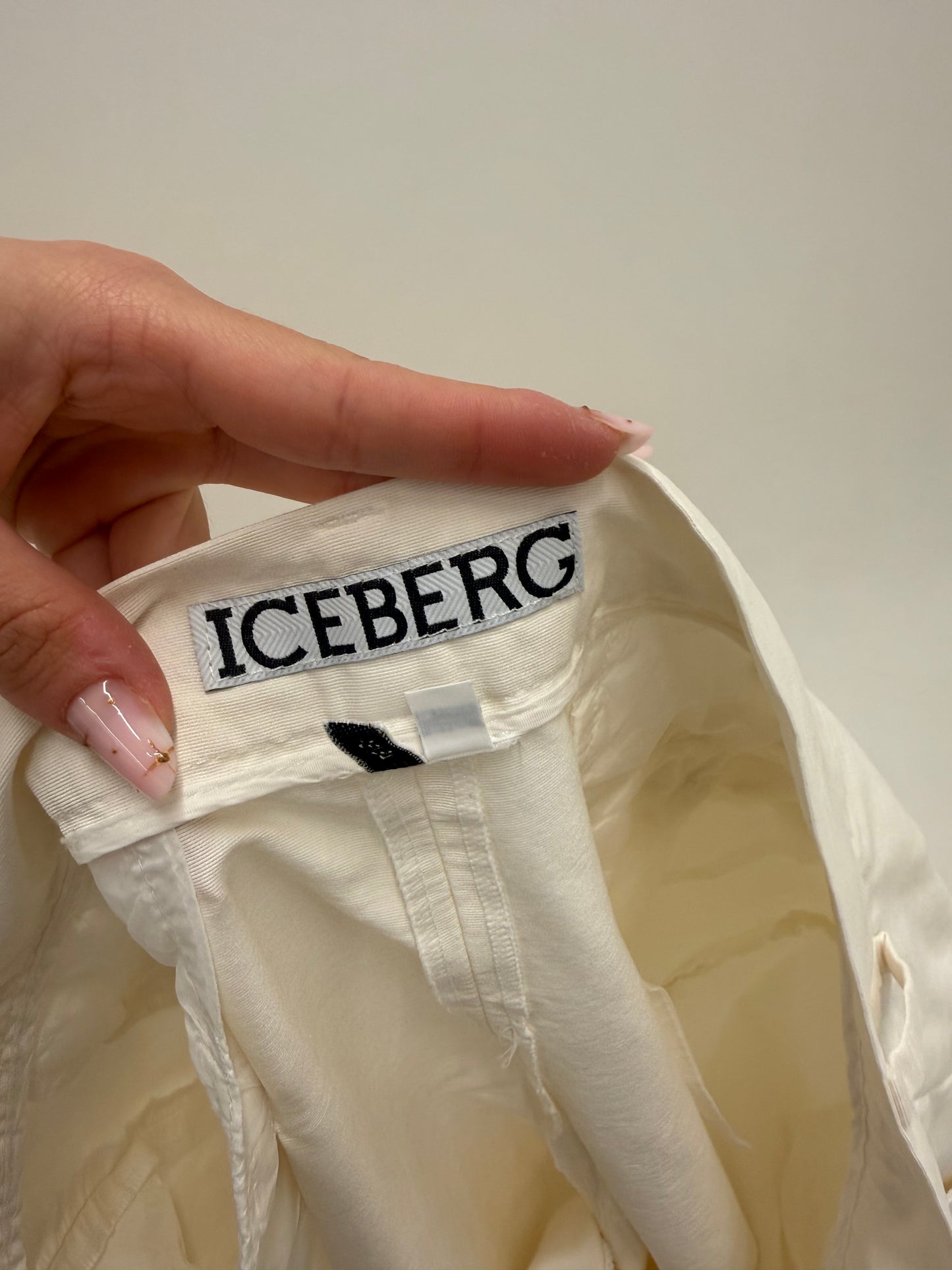 Pantaloni butter white lucury Iceberg cu talie ultra înaltă