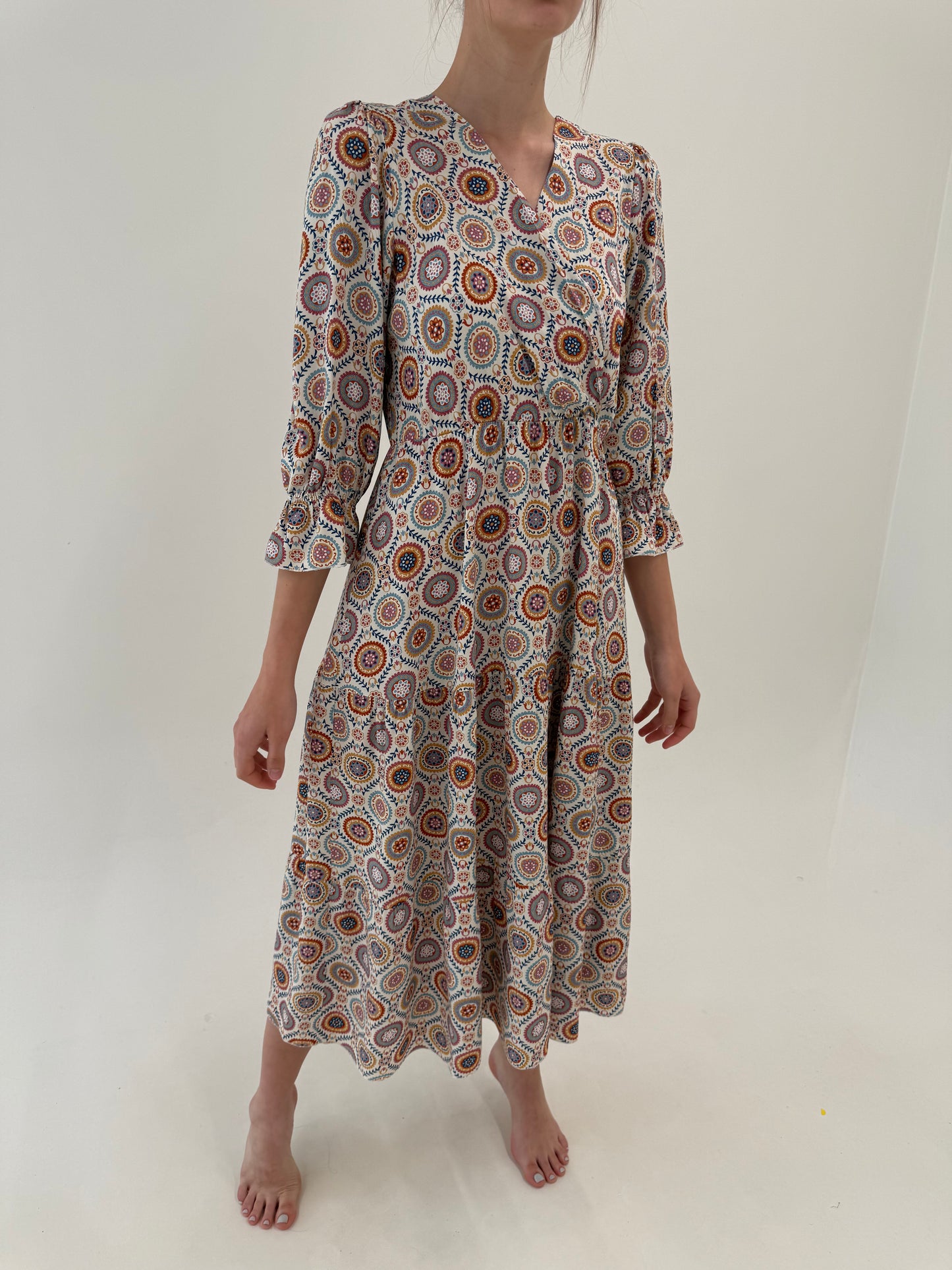 Rochie maxi ultra confort cu print în stil anii 70 și talie ultra înaltă elastică